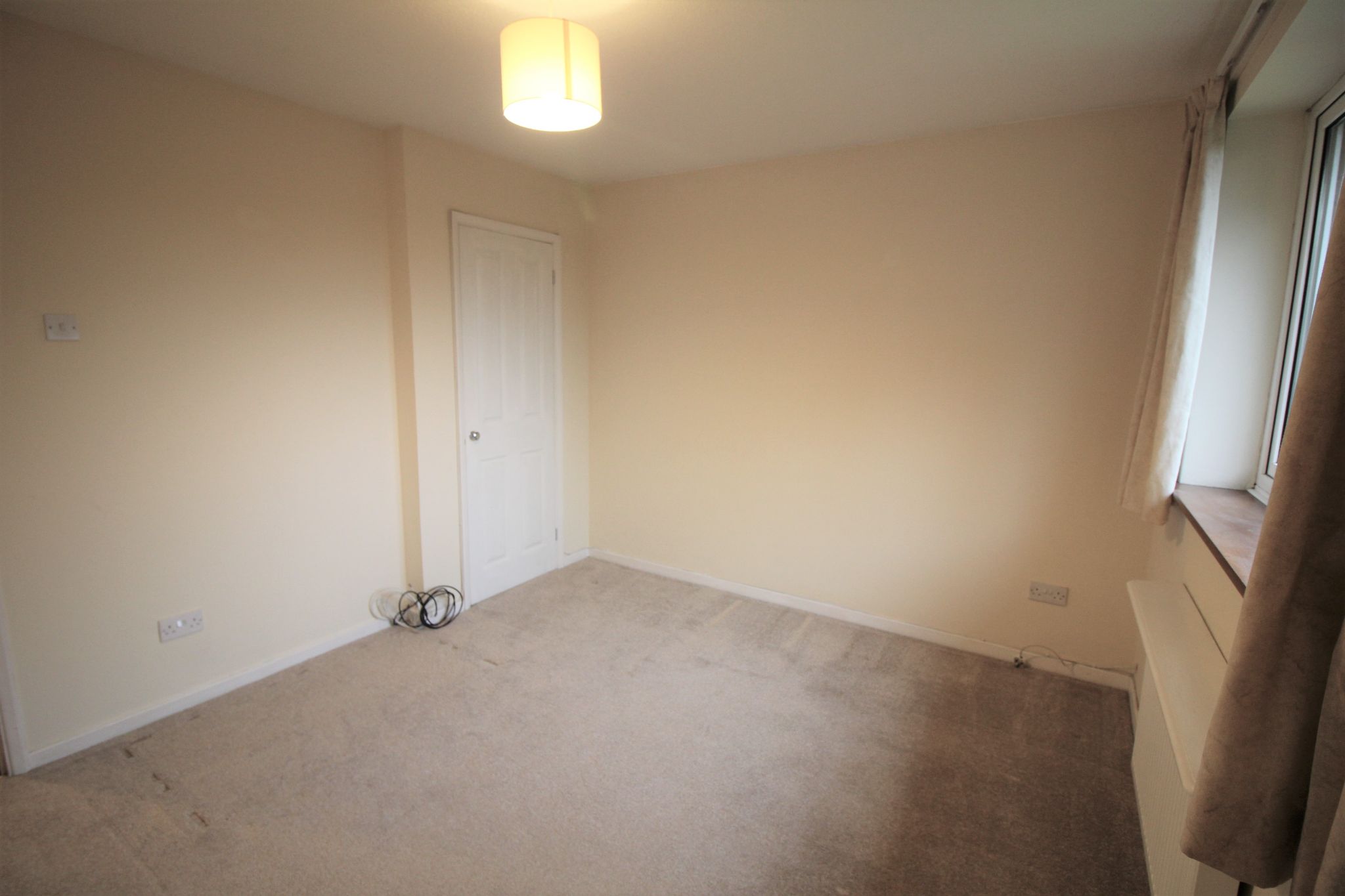 2 bedroom semi-detached house SSTC in Solihull - Photograph 10.