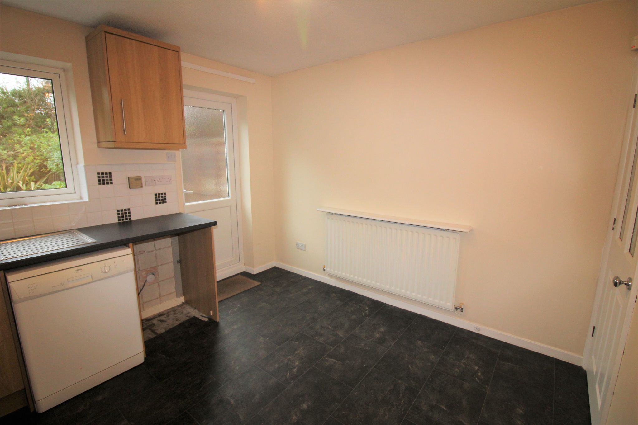 2 bedroom semi-detached house SSTC in Solihull - Photograph 6.