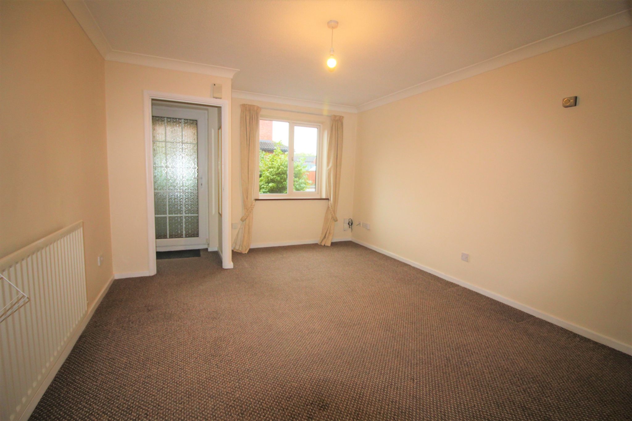 2 bedroom semi-detached house SSTC in Solihull - Photograph 2.