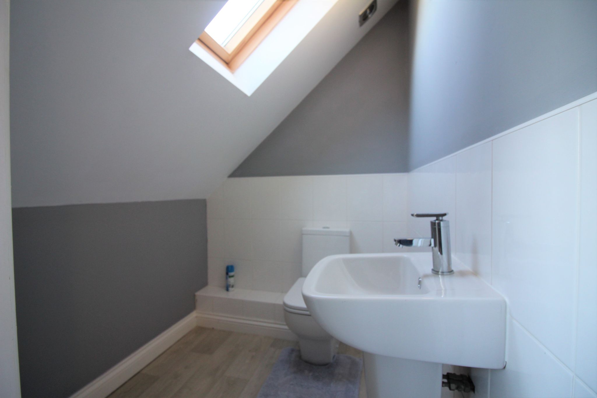 4 bedroom semi-detached house SSTC in Solihull - Photograph 13.