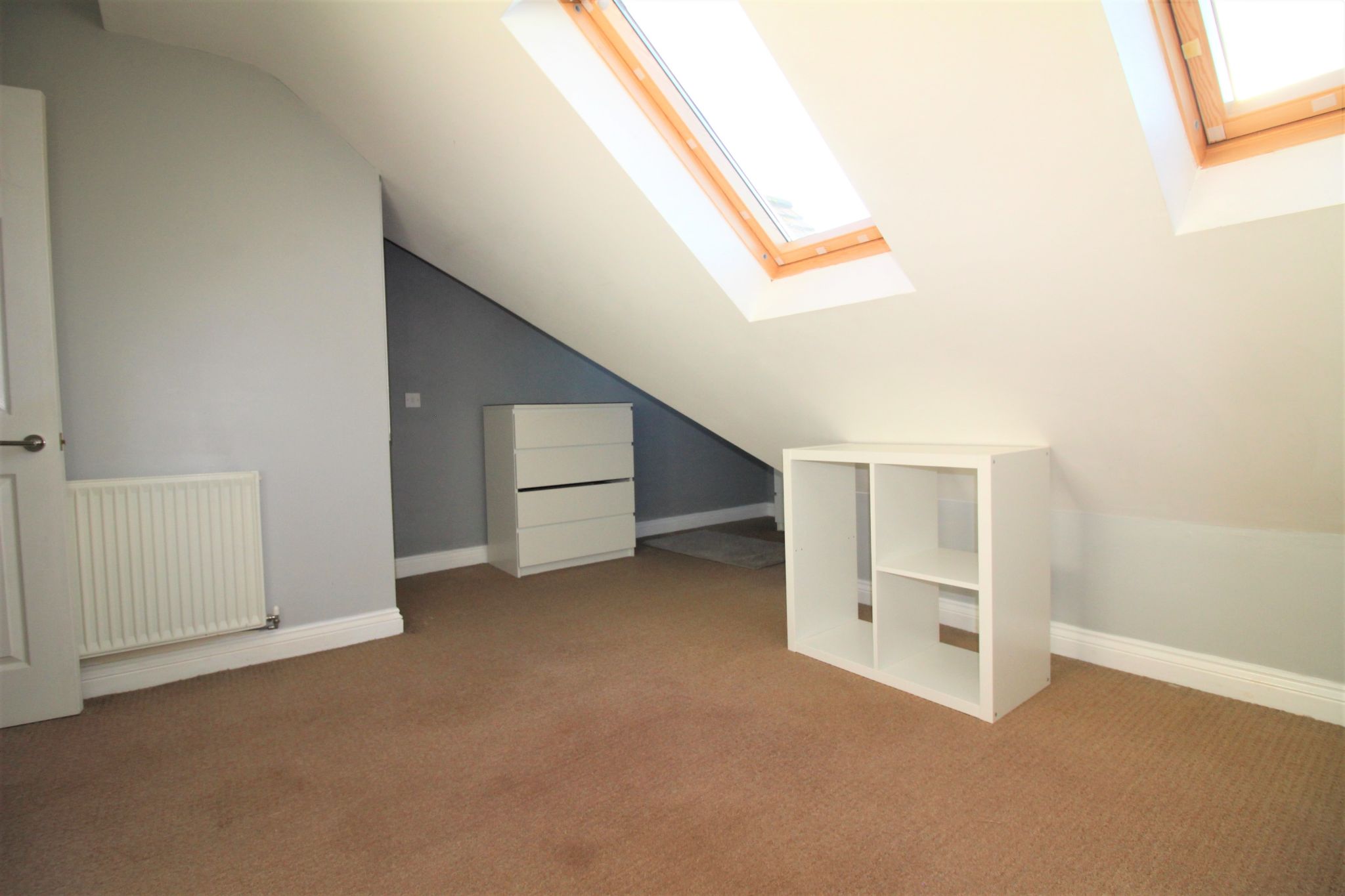 4 bedroom semi-detached house SSTC in Solihull - Photograph 16.