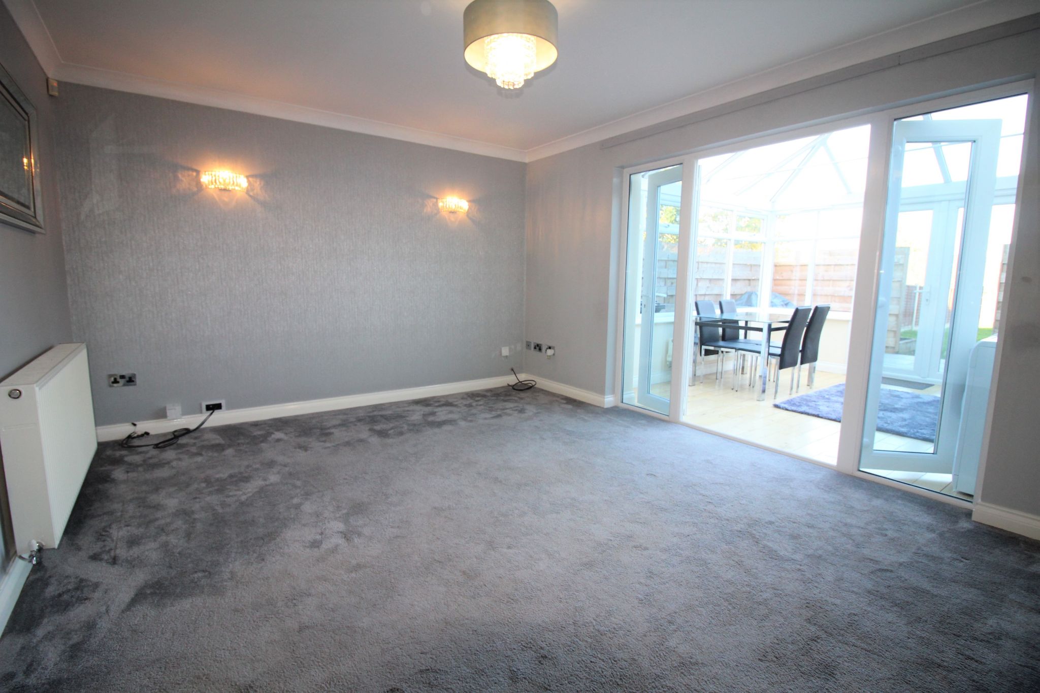 4 bedroom semi-detached house SSTC in Solihull - Photograph 5.