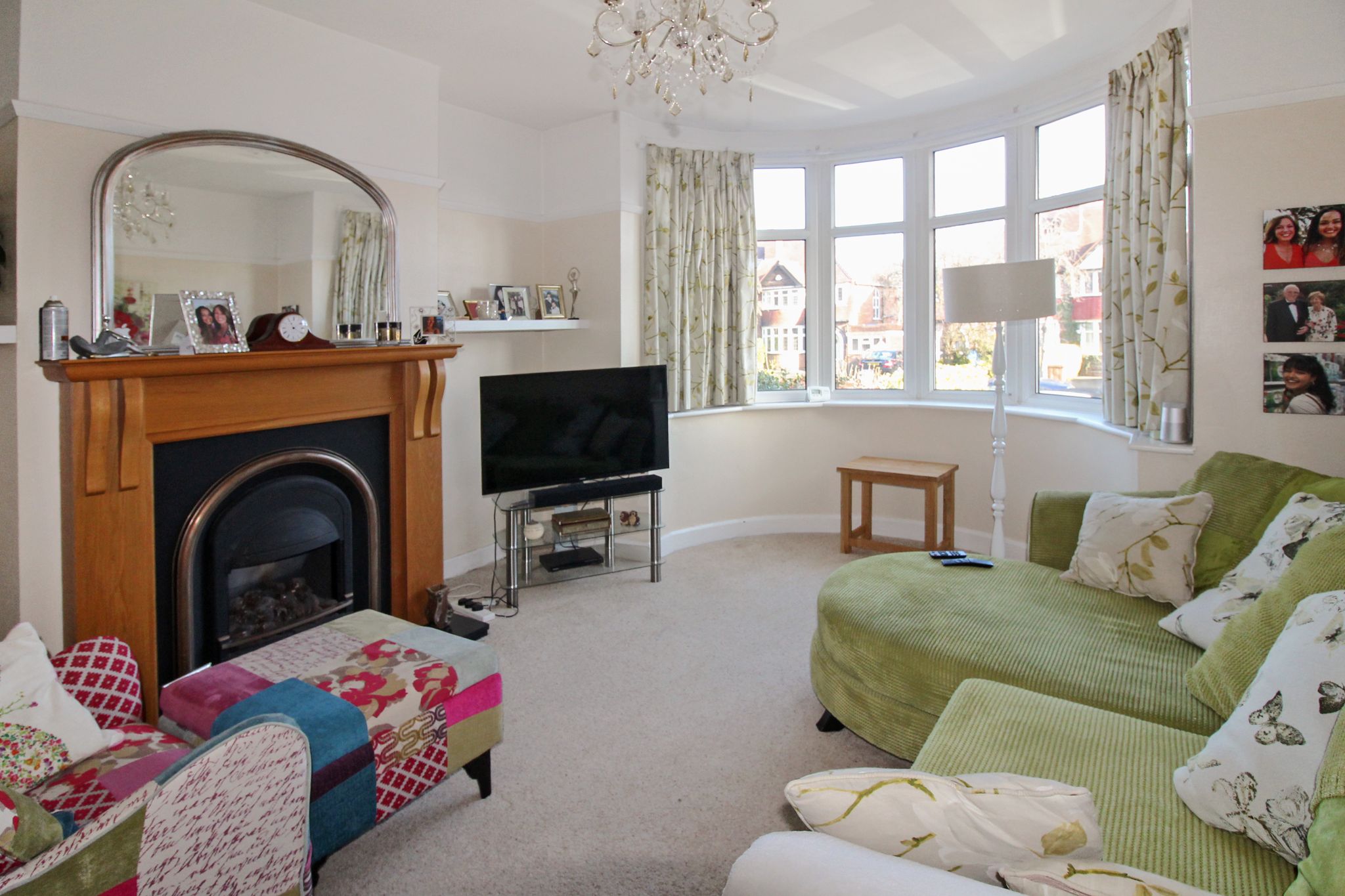 3 bedroom semi-detached house SSTC in Solihull - Photograph 4.