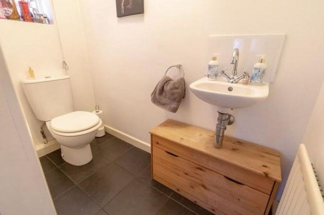 3 bedroom semi-detached house SSTC in Solihull - Photograph 7.