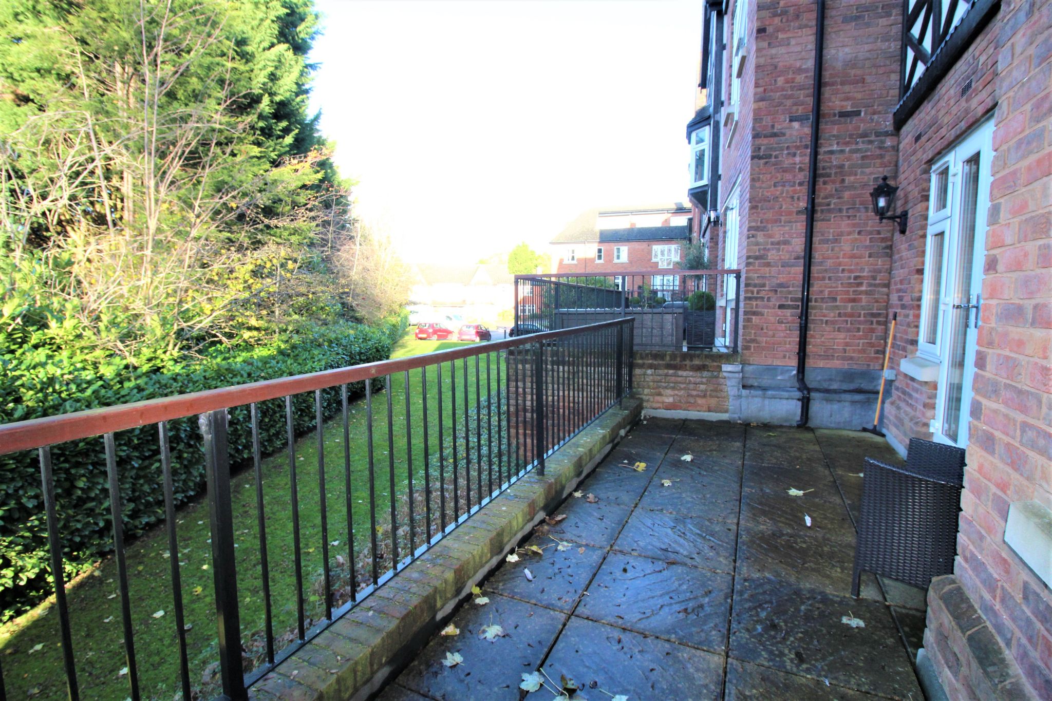 2 bedroom apartment flat/apartment SSTC in Solihull - Photograph 12.