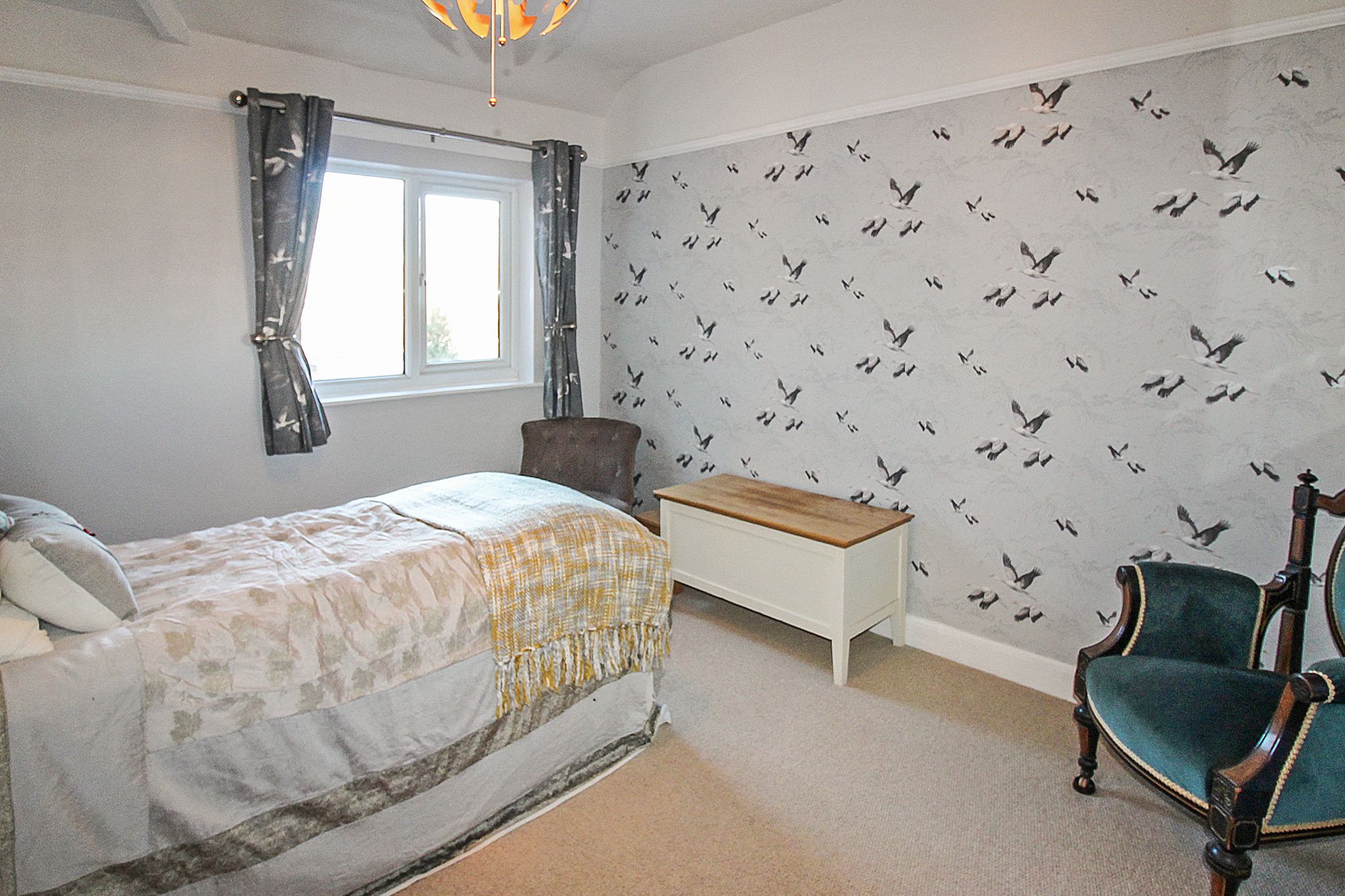 4 bedroom semi-detached house SSTC in Solihull - Photograph 15.