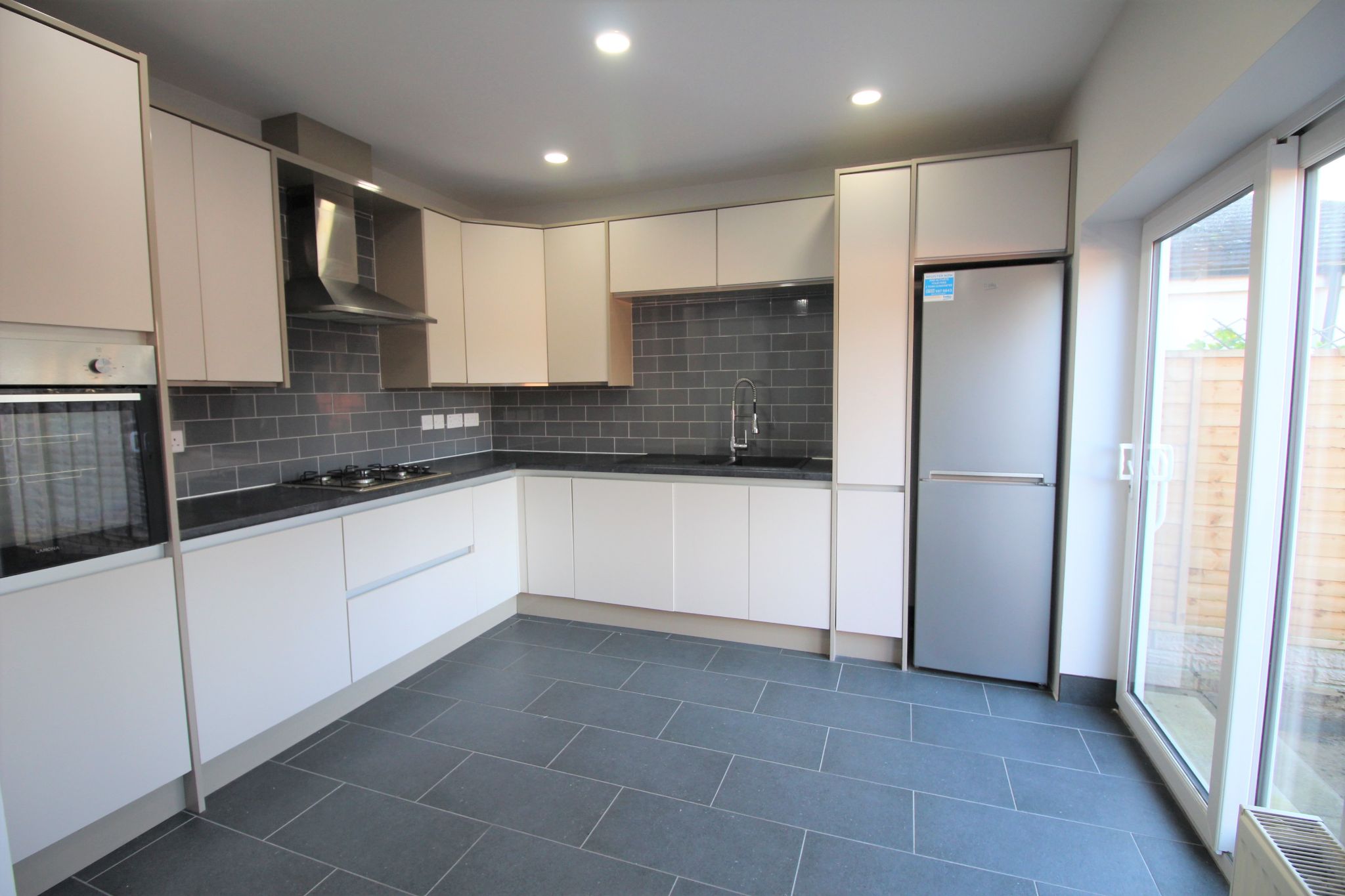3 bedroom detached house SSTC in Solihull - Photograph 4.