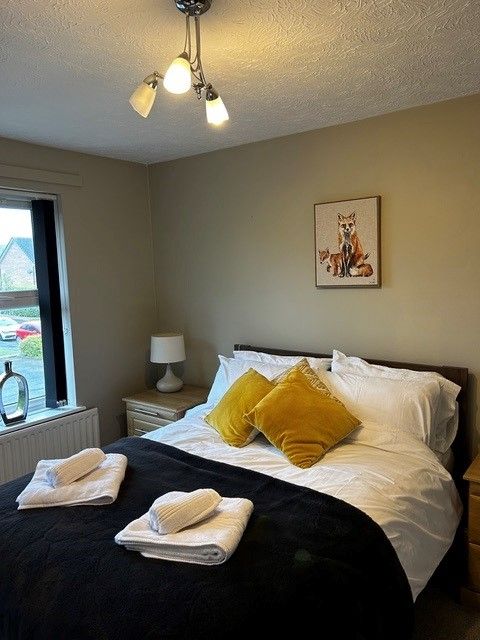 2 bedroom mid terraced house To Let in Solihull - Photograph 11.
