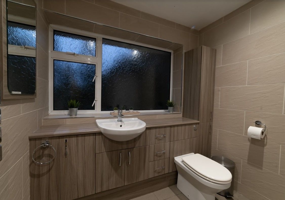 5 bedroom detached house SSTC in Solihull - Photograph 12.