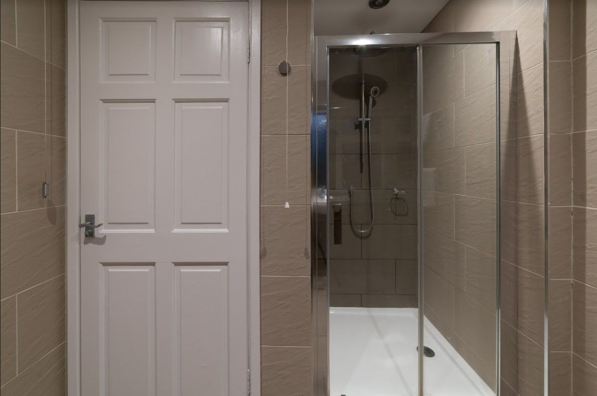 5 bedroom detached house SSTC in Solihull - Photograph 13.