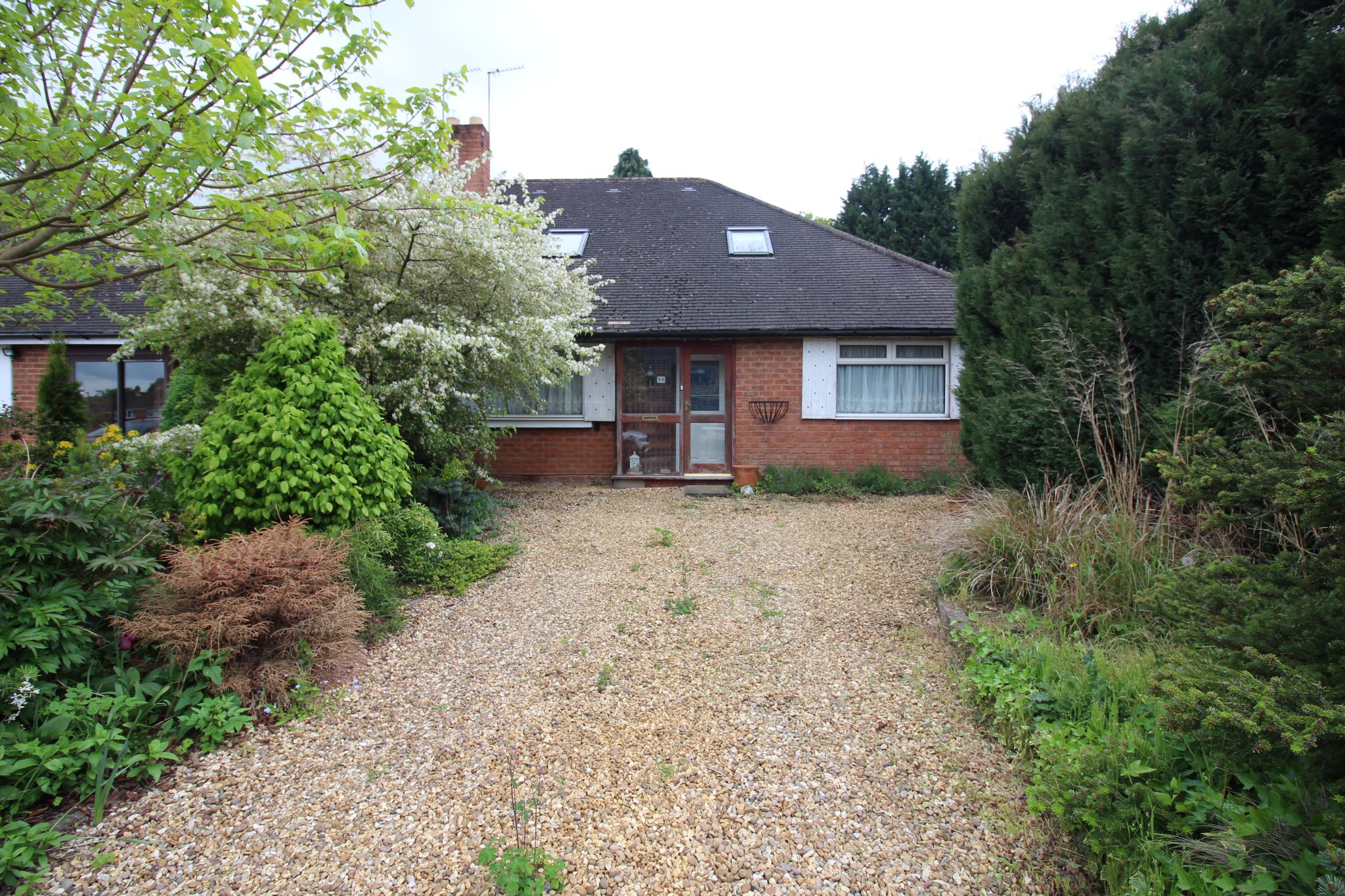 4 bedroom semi-detached bungalow SSTC in Solihull - Photograph 1.