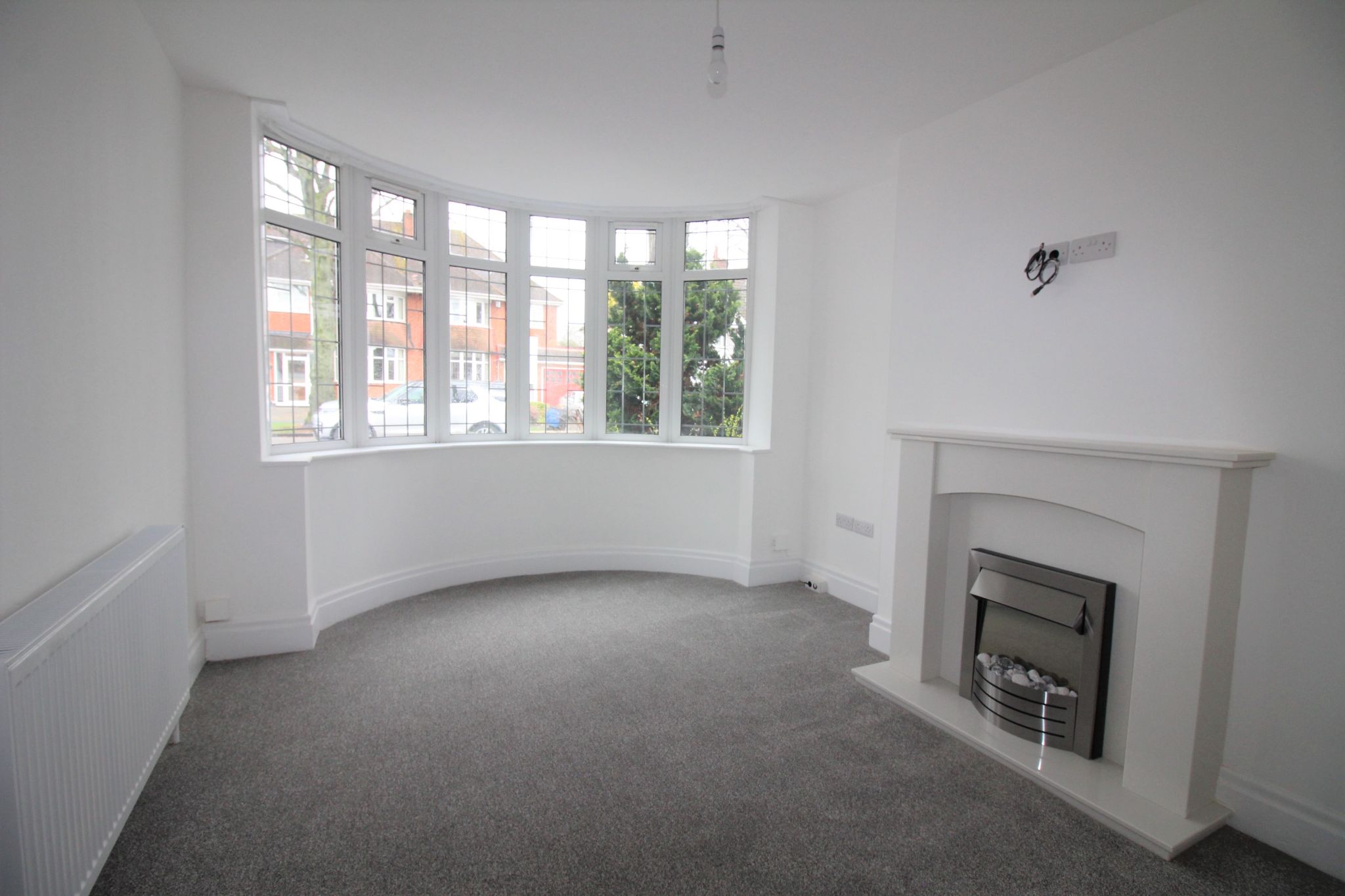 3 bedroom semi-detached house To Let in Birmingham - Property photograph.