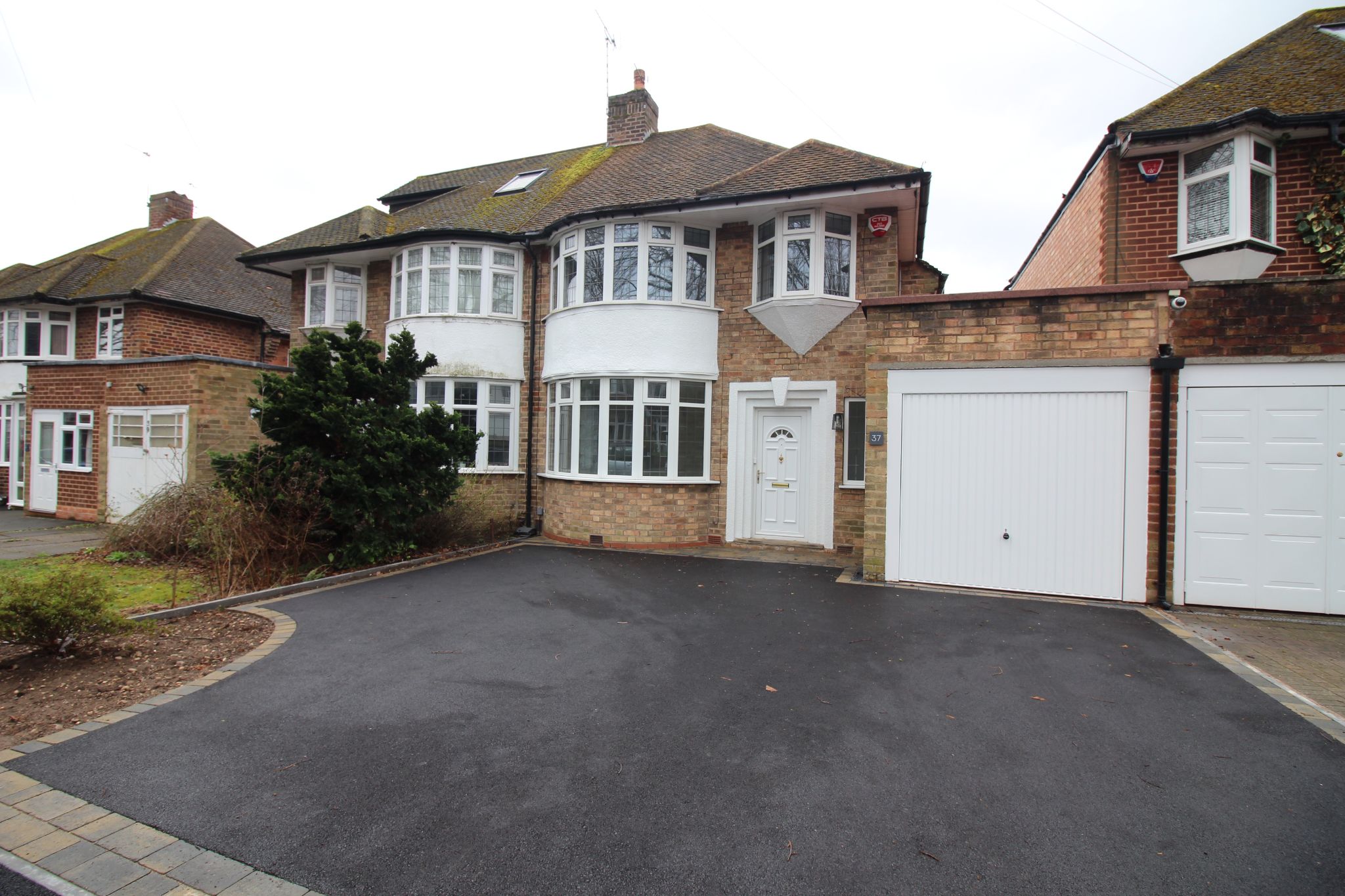3 bedroom semi-detached house To Let in Birmingham - Property photograph.