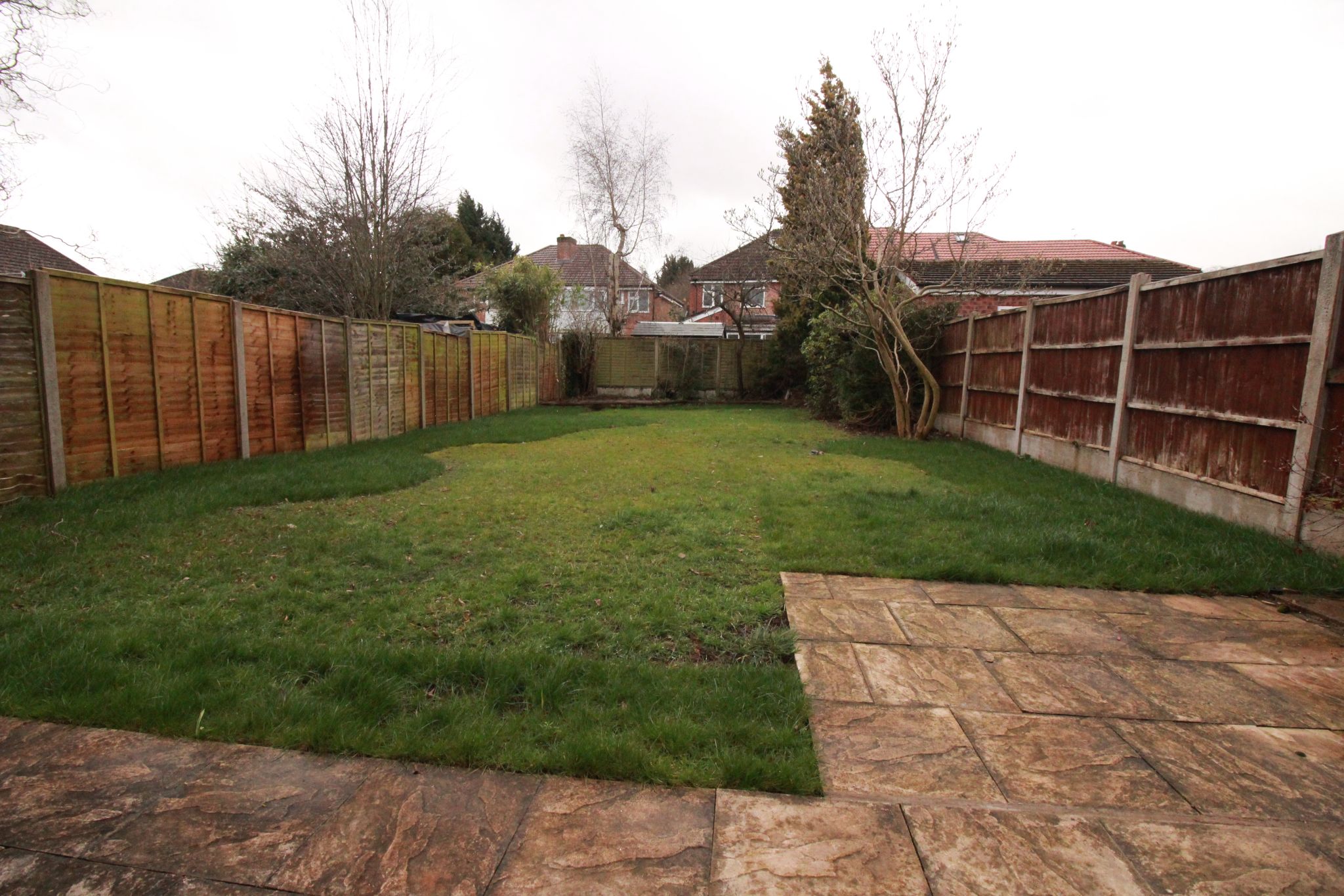 3 bedroom semi-detached house To Let in Birmingham - Photograph 7.
