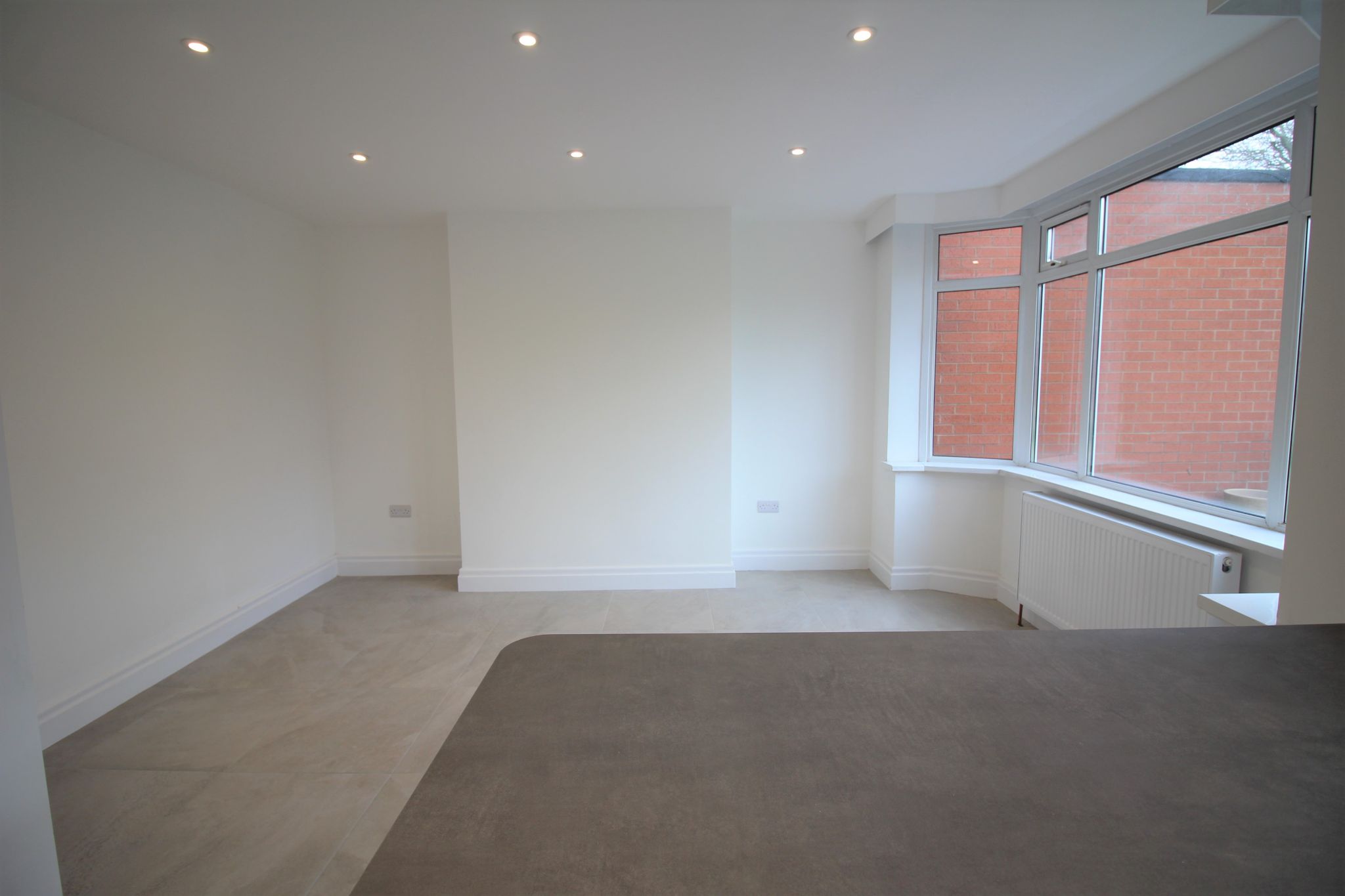 3 bedroom semi-detached house To Let in Birmingham - Photograph 3.