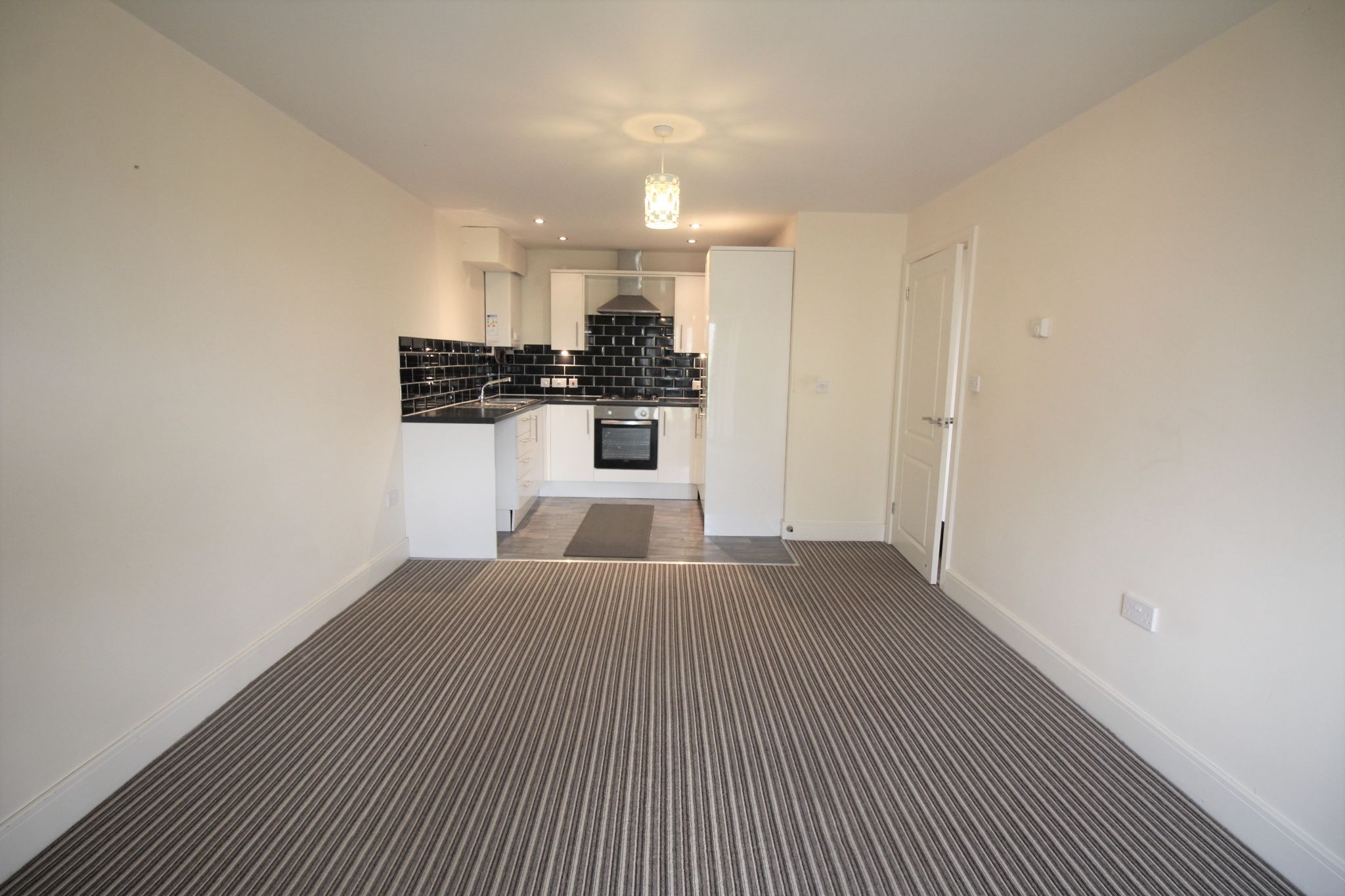 2 bedroom apartment flat/apartment Let Agreed in Birmingham - Photograph 1.