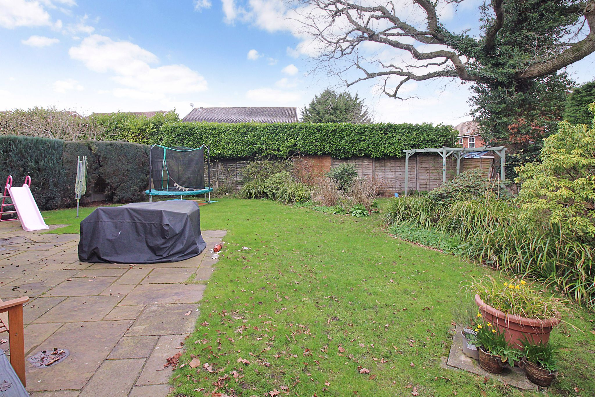 4 bedroom detached house SSTC in Solihull - Photograph 15.