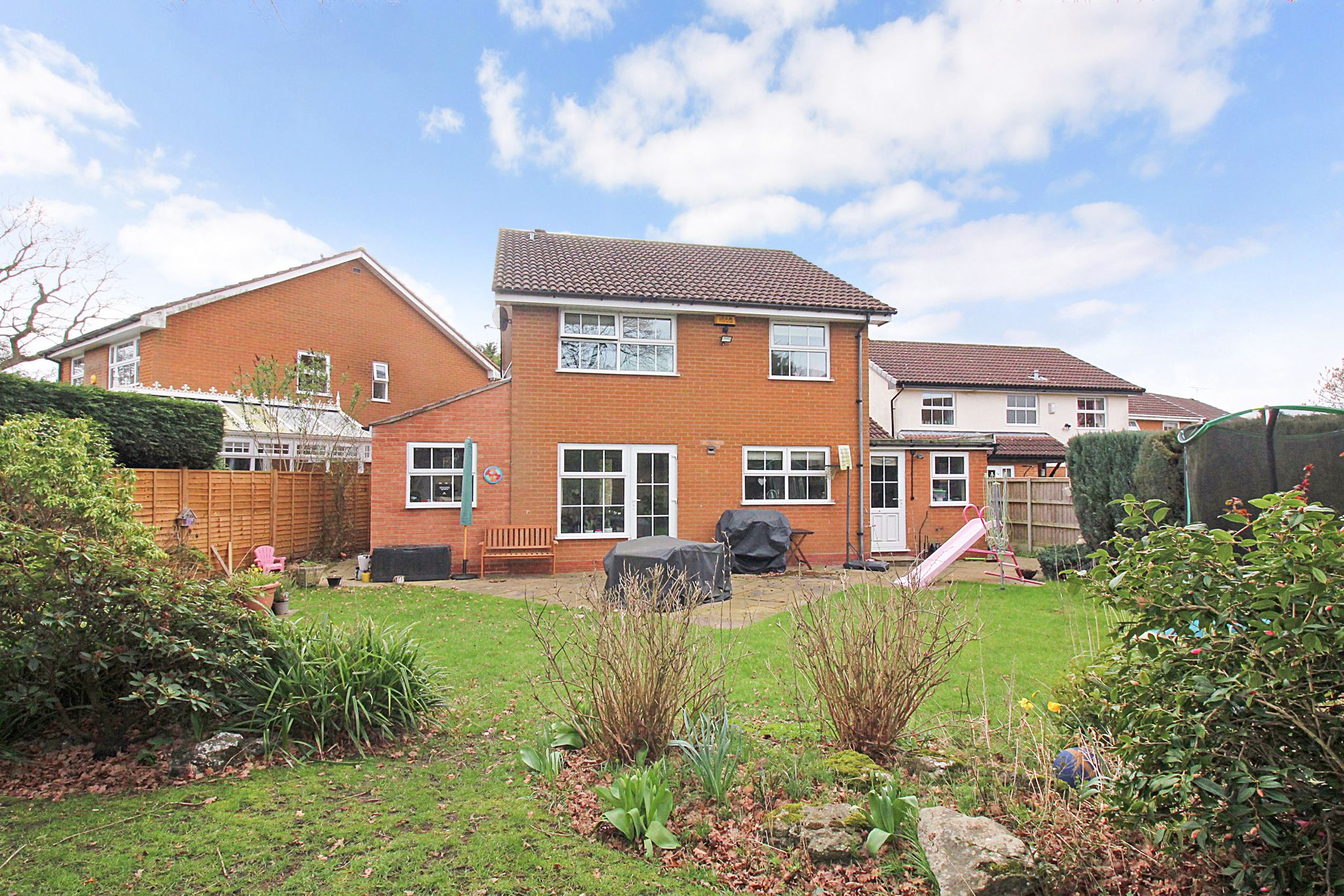 4 bedroom detached house SSTC in Solihull - Photograph 16.