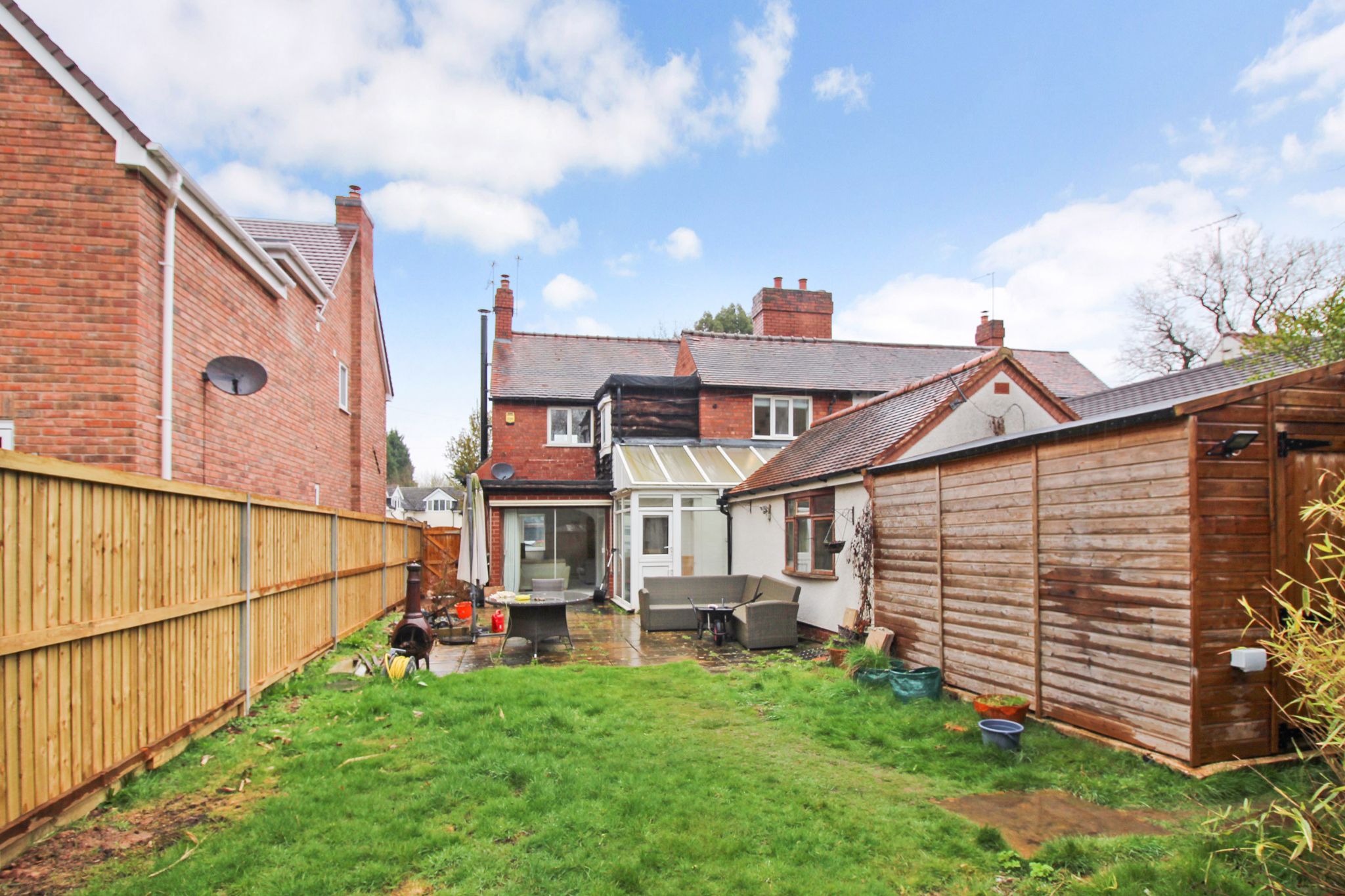4 bedroom semi-detached house SSTC in Solihull - Photograph 11.