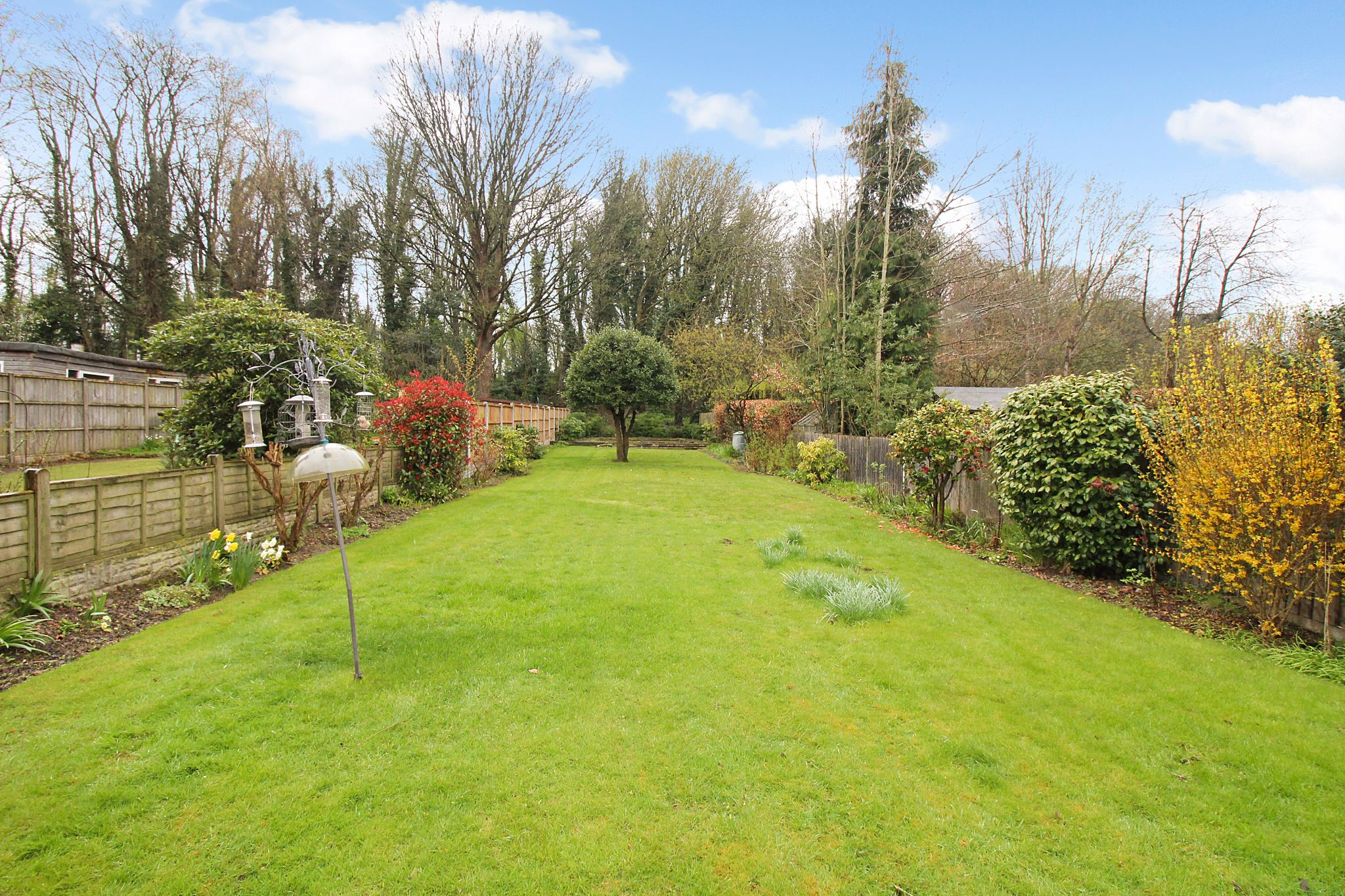 3 bedroom semi-detached house SSTC in Solihull - Photograph 2.