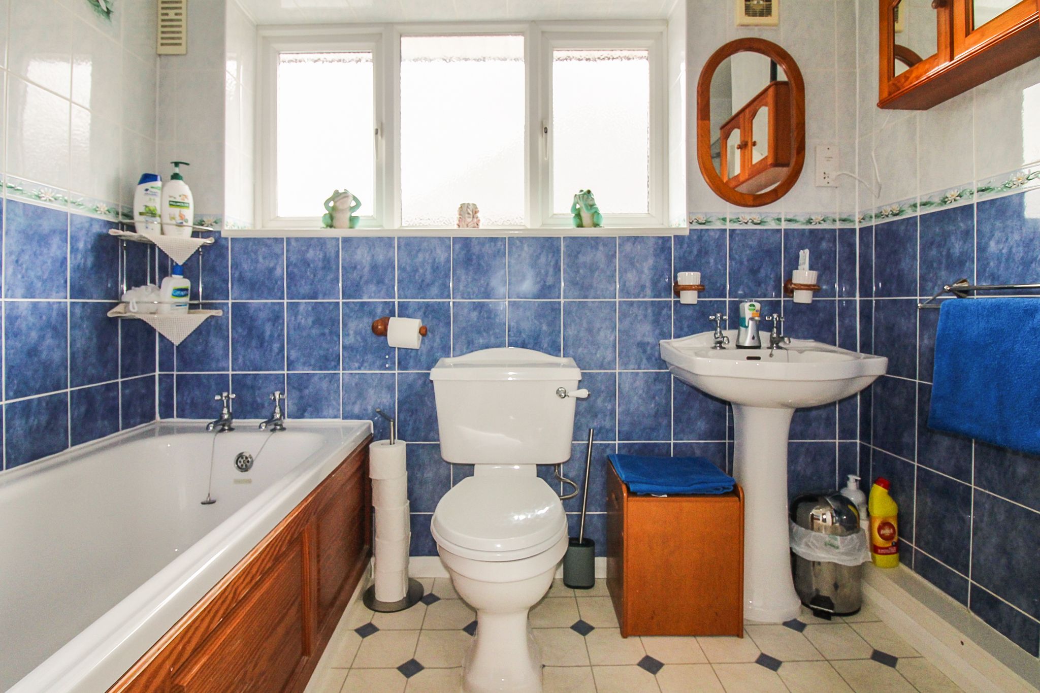 3 bedroom semi-detached house SSTC in Solihull - Photograph 10.