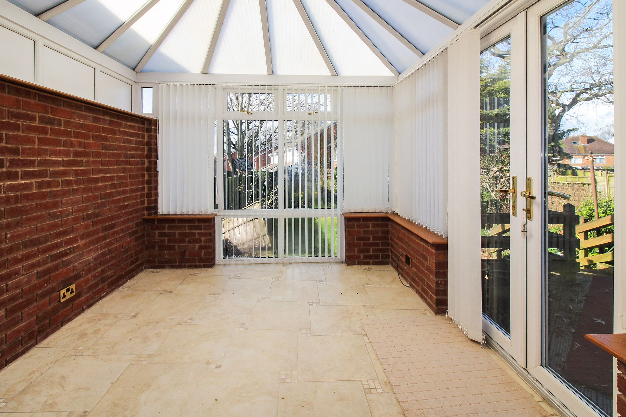 3 bedroom semi-detached house SSTC in Solihull - Photograph 5.
