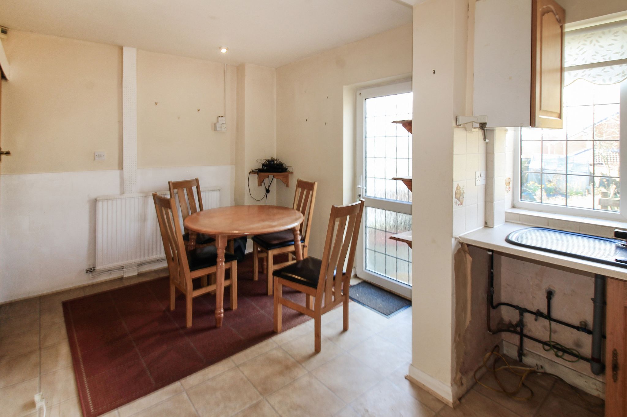 3 bedroom semi-detached house SSTC in Solihull - Photograph 4.