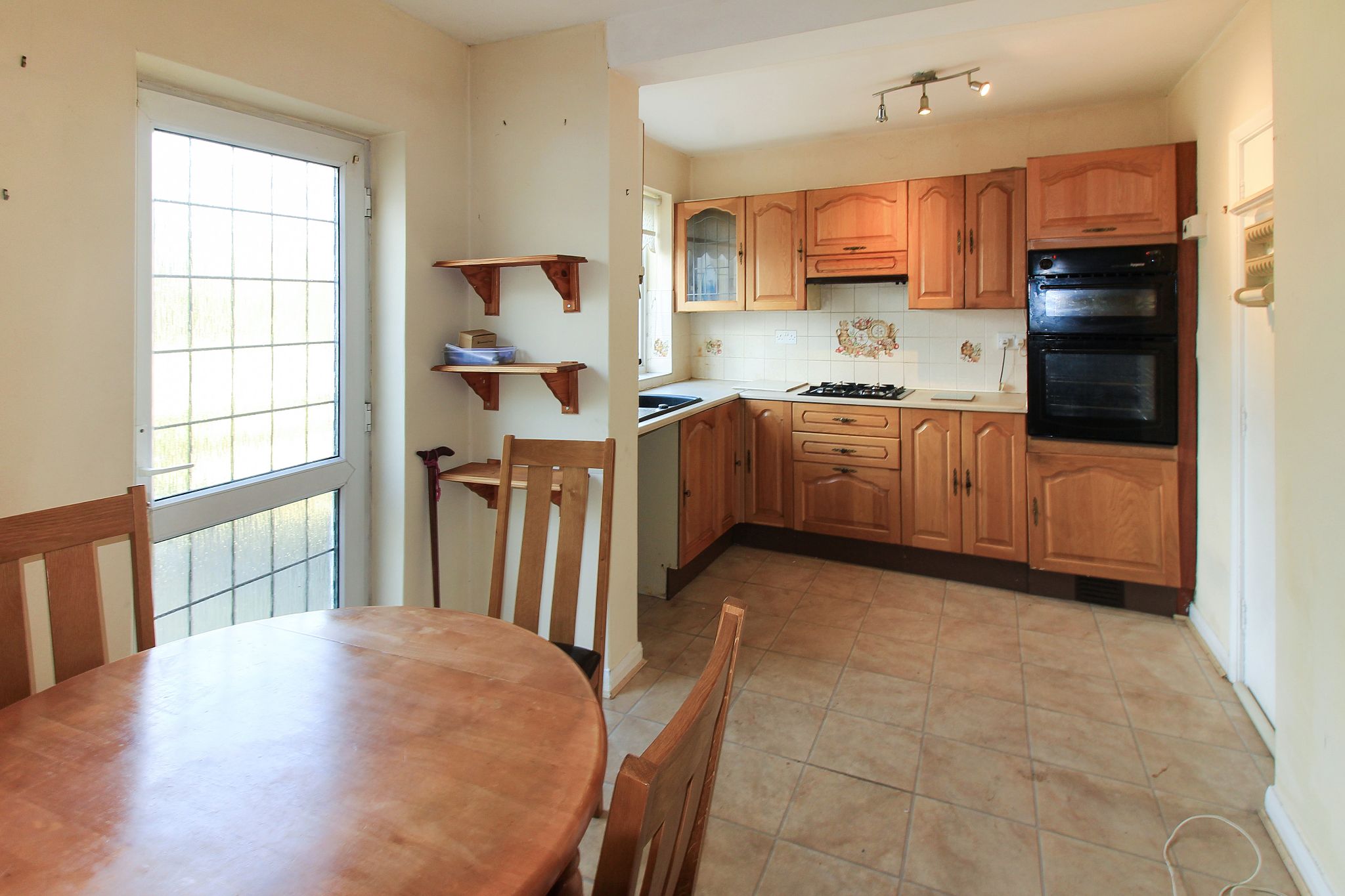 3 bedroom semi-detached house SSTC in Solihull - Photograph 3.