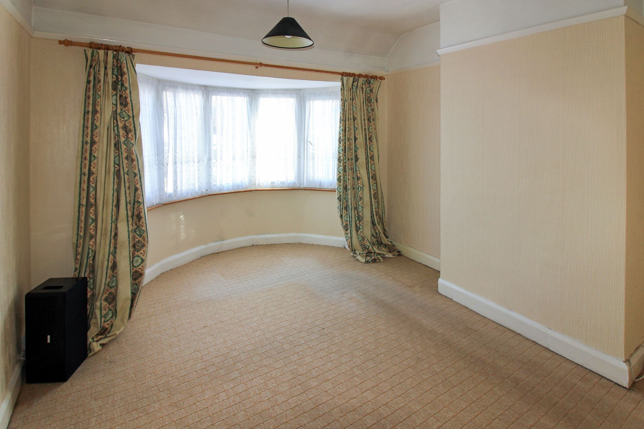 3 bedroom semi-detached house SSTC in Solihull - Photograph 13.