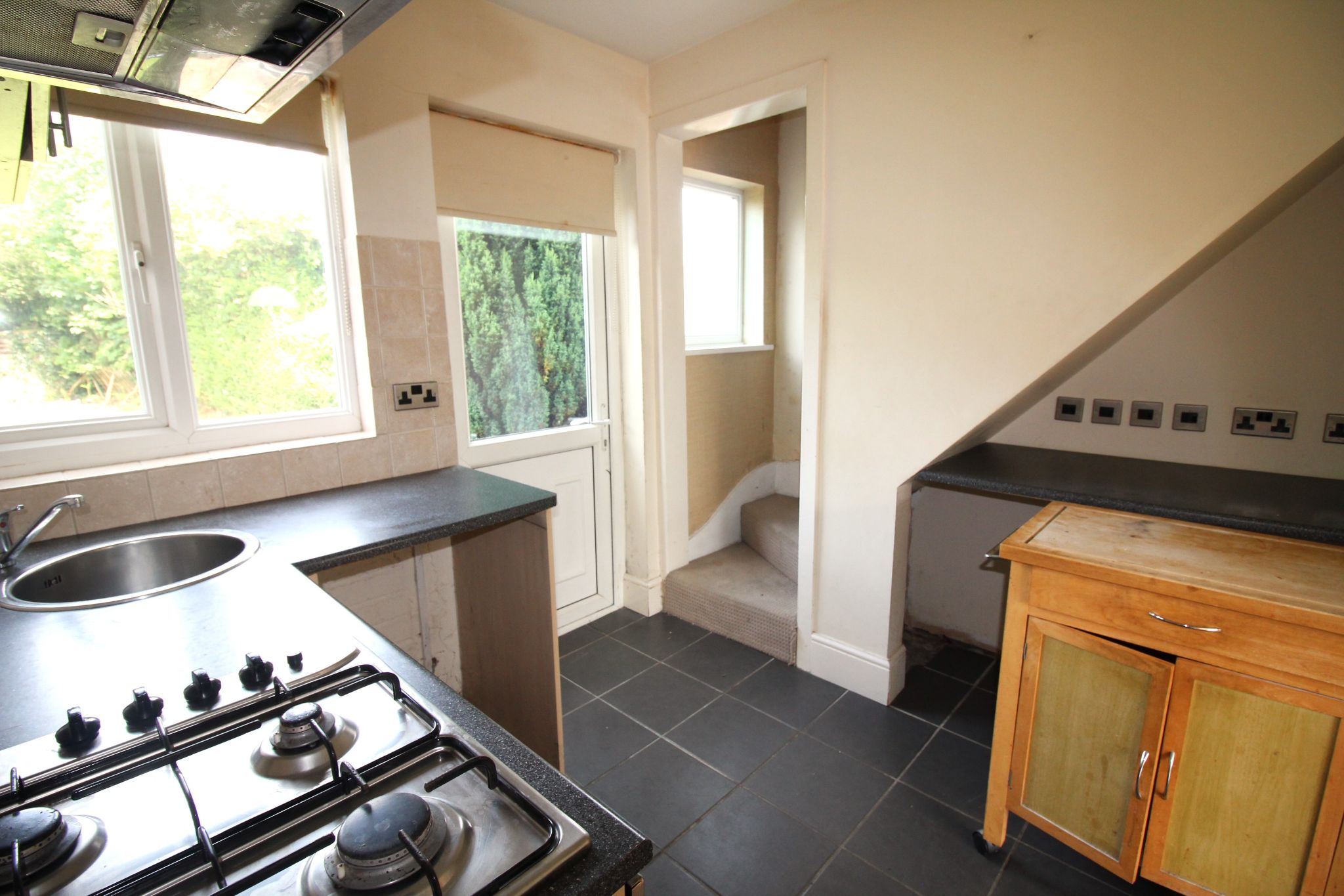 3 bedroom end terraced house SSTC in Birmingham - Photograph 5.