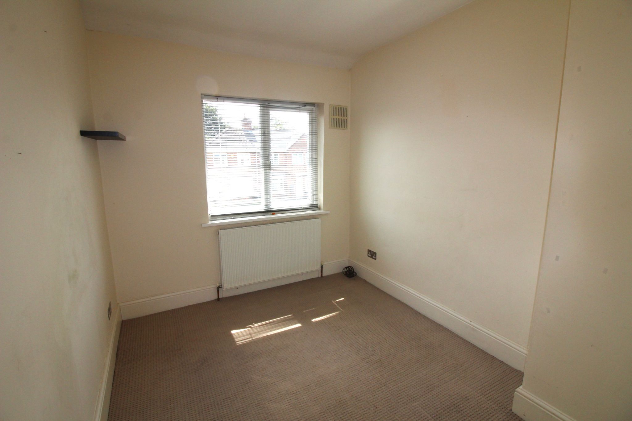 3 bedroom end terraced house SSTC in Birmingham - Photograph 10.