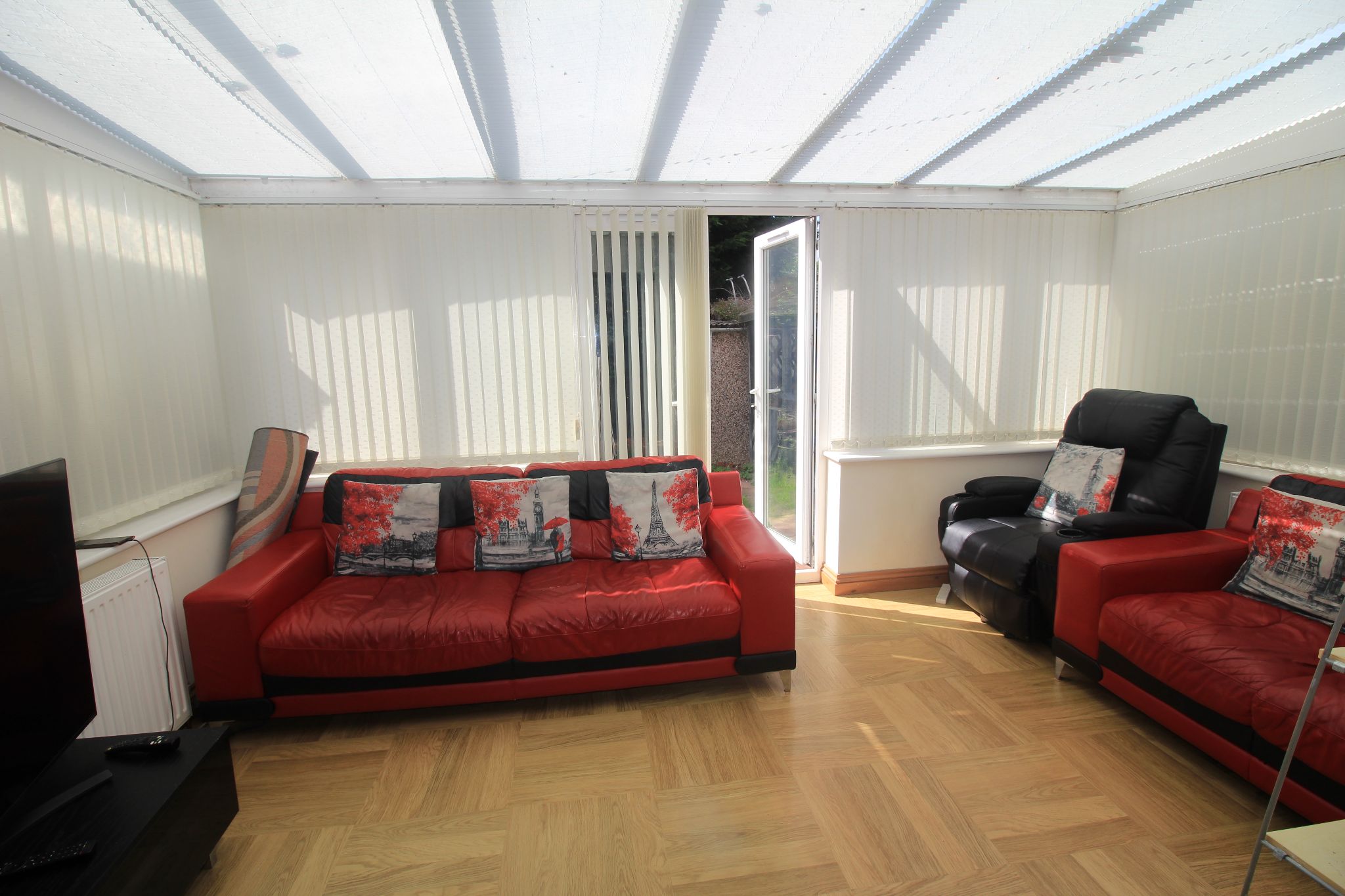 3 bedroom semi-detached house SSTC in Birmingham - Photograph 3.