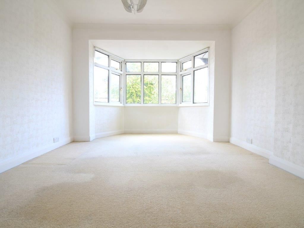 3 bedroom semi-detached house SSTC in Solihull - Photograph 10.