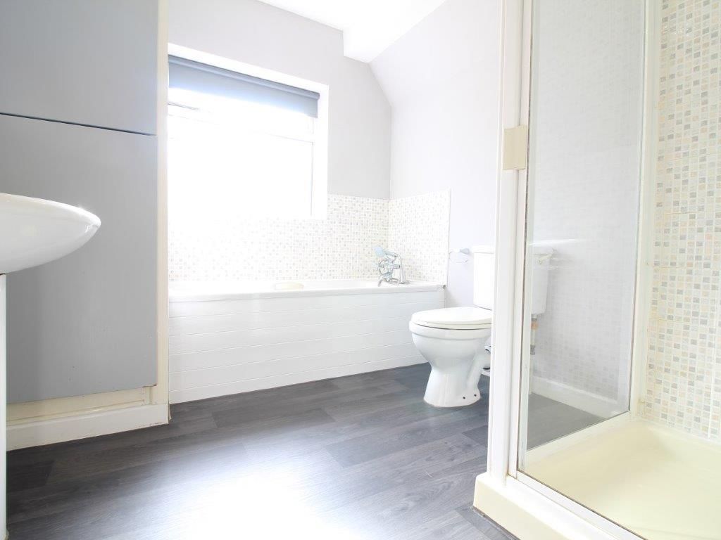 3 bedroom semi-detached house SSTC in Solihull - Photograph 12.