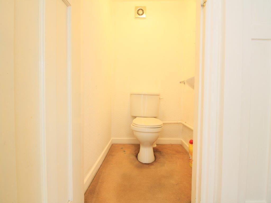 3 bedroom semi-detached house SSTC in Solihull - Photograph 8.