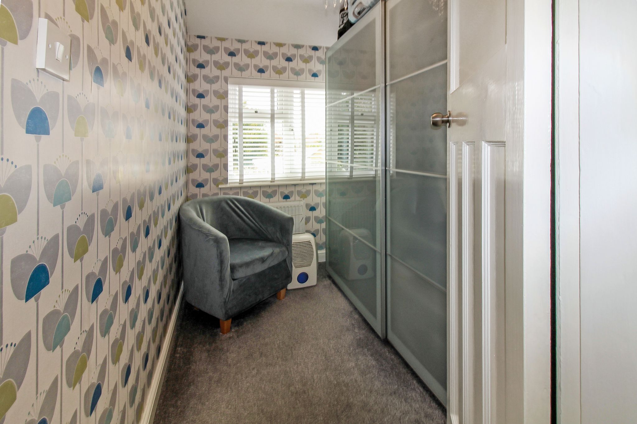 3 bedroom semi-detached house SSTC in Solihull - Photograph 12.