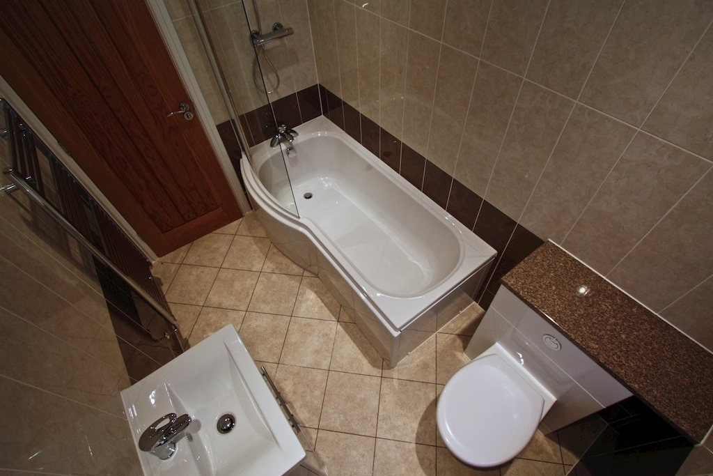 3 bedroom detached bungalow SSTC in Birmingham - photograph 6.