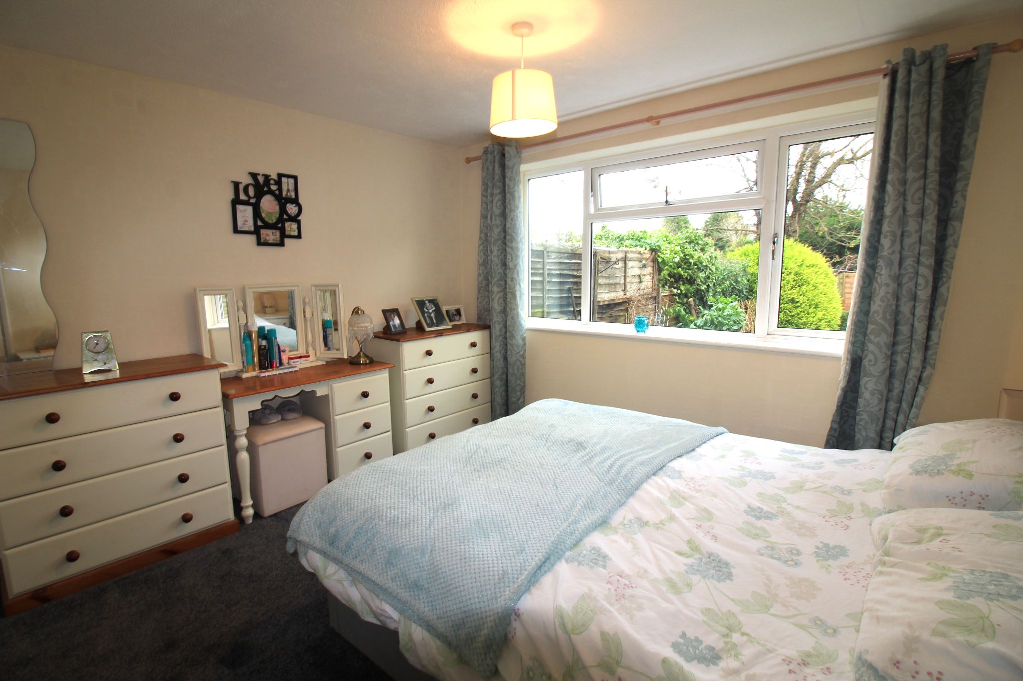 2 bedroom apartment flat/apartment SSTC in Birmingham - Photograph 4.