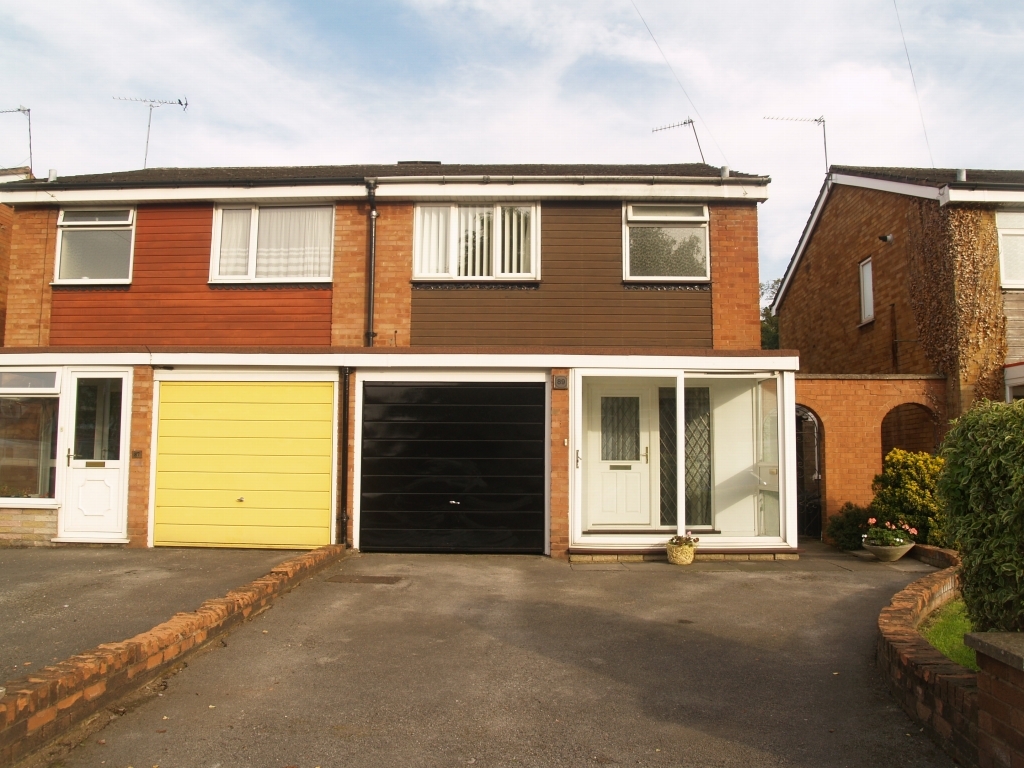 3 bedroom house SSTC in Birmingham - Main Image.