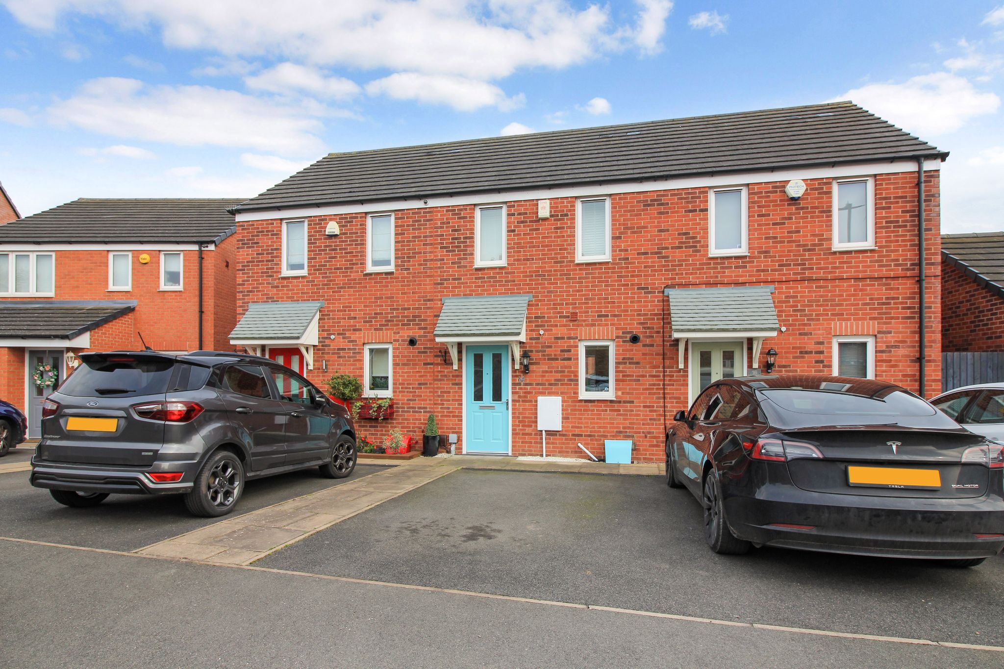 2 bedroom mid terraced house SSTC in Birmingham - Photograph 1.