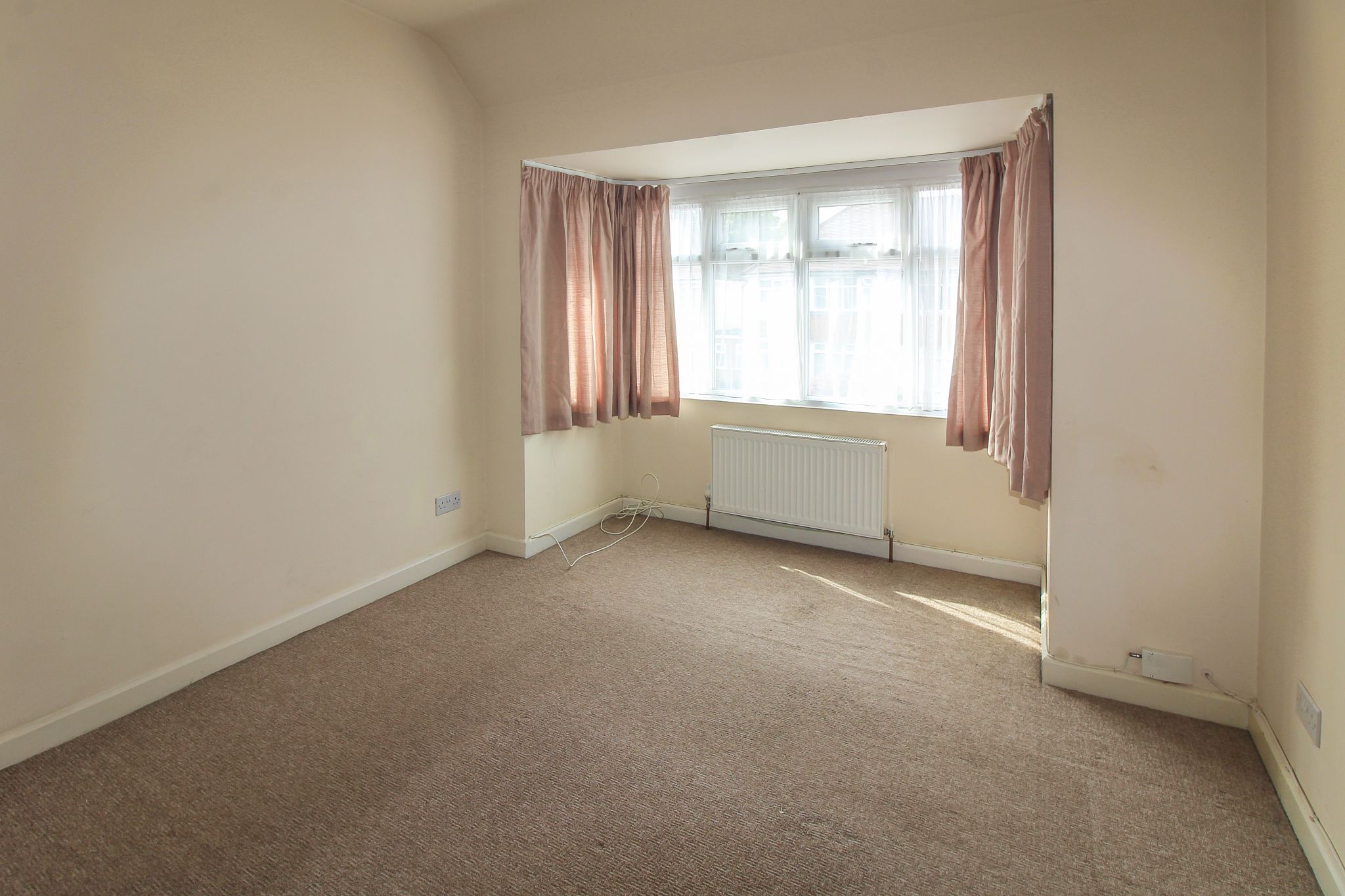 3 bedroom semi-detached house SSTC in Solihull - Photograph 8.