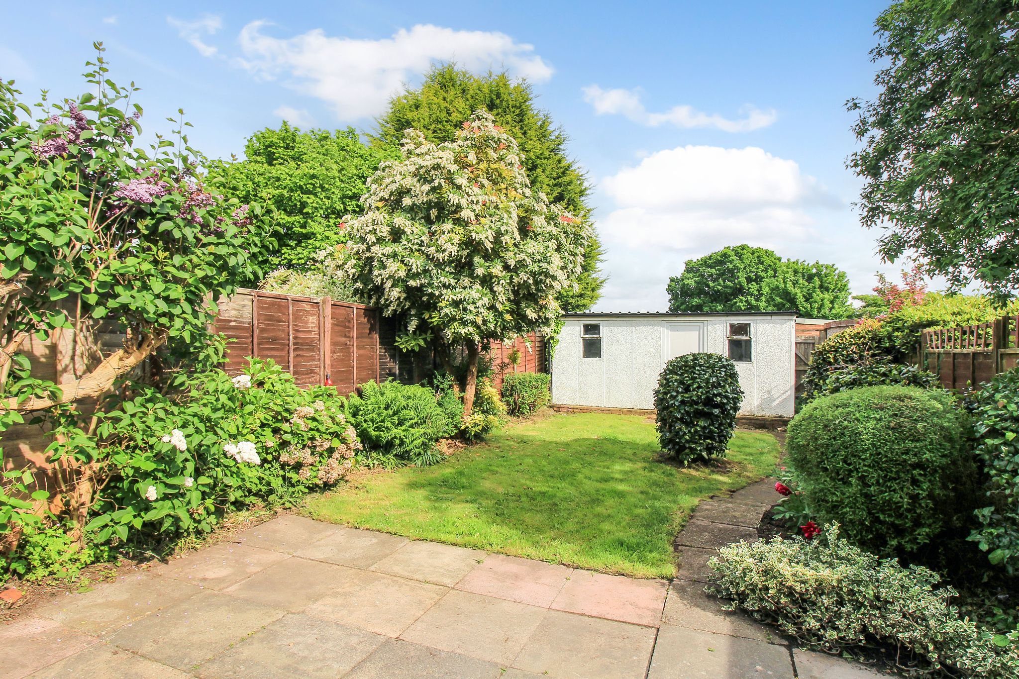 3 bedroom semi-detached house SSTC in Solihull - Photograph 2.