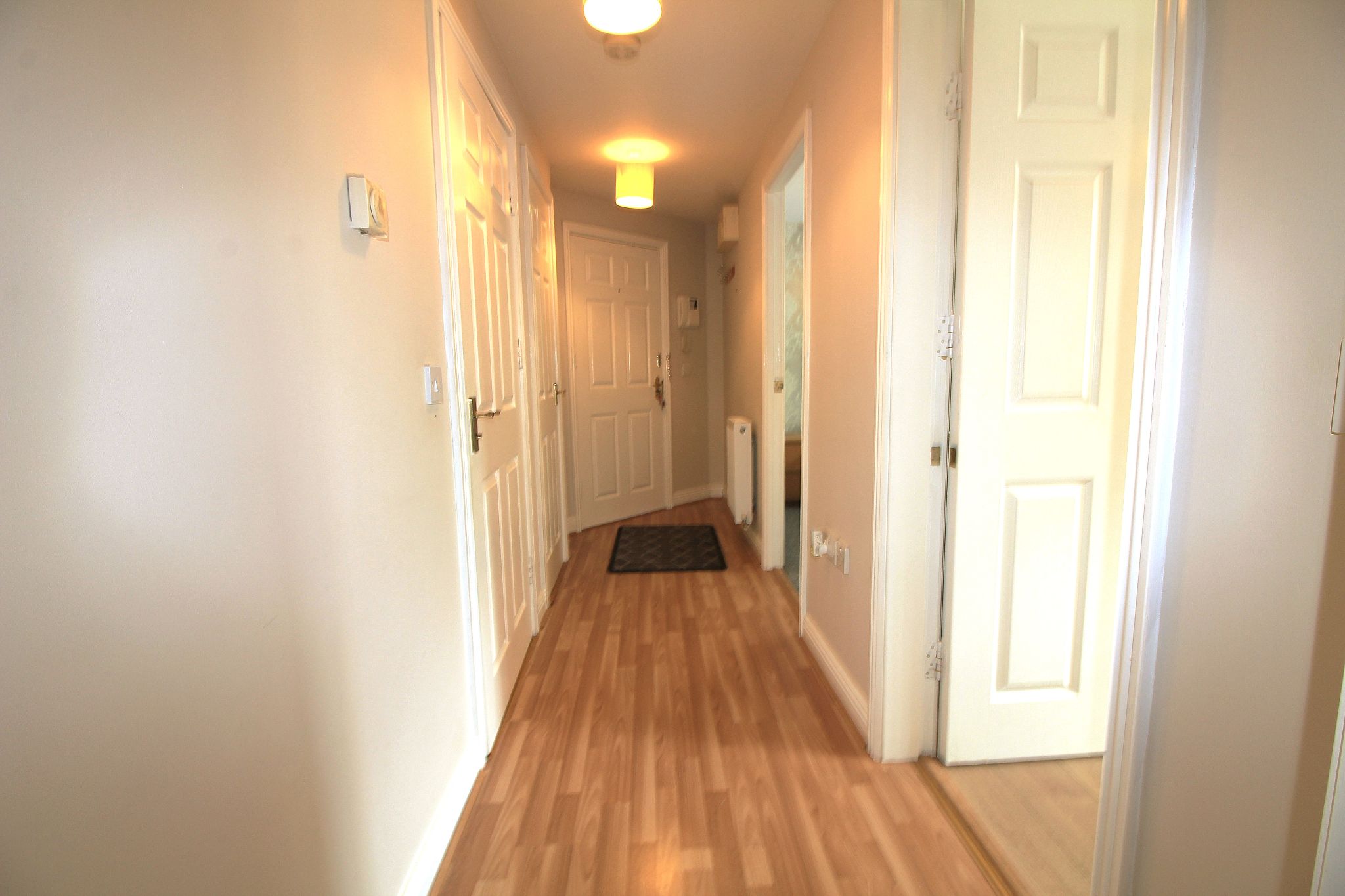 2 bedroom apartment flat/apartment Let Agreed in Solihull - Photograph 2.