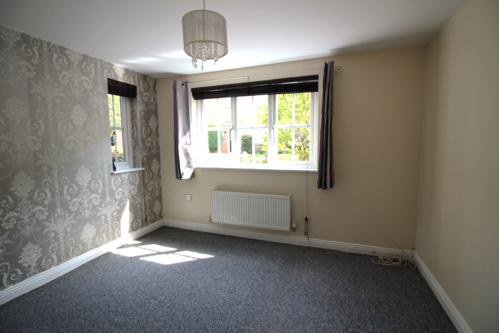2 bedroom apartment flat/apartment To Let in Solihull - Photograph 6.