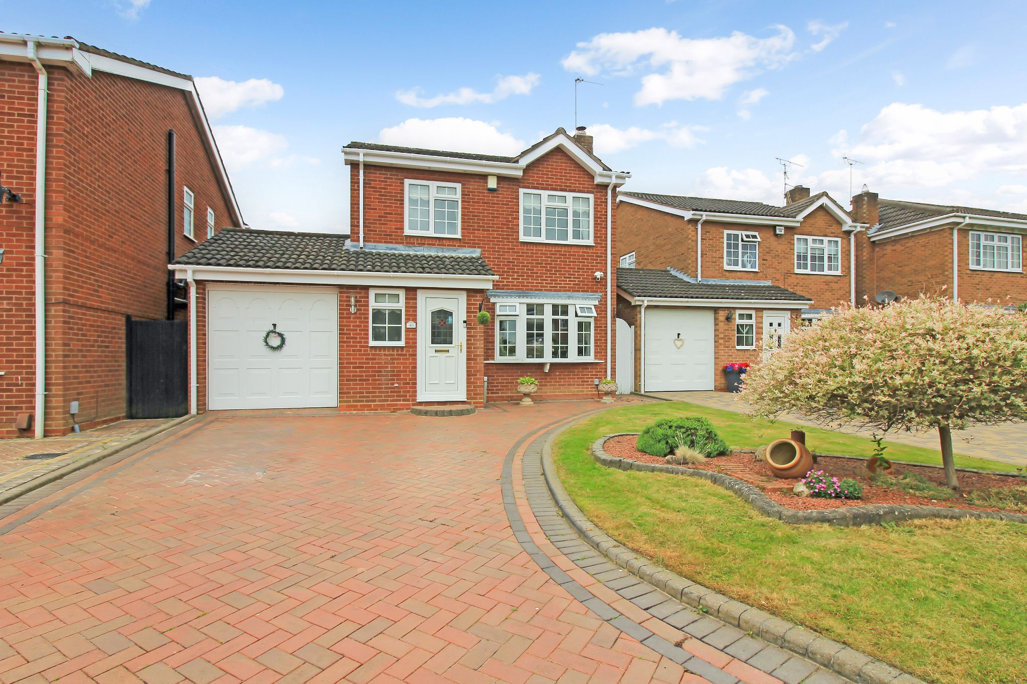 4 bedroom detached house SSTC in Solihull - Photograph 1.