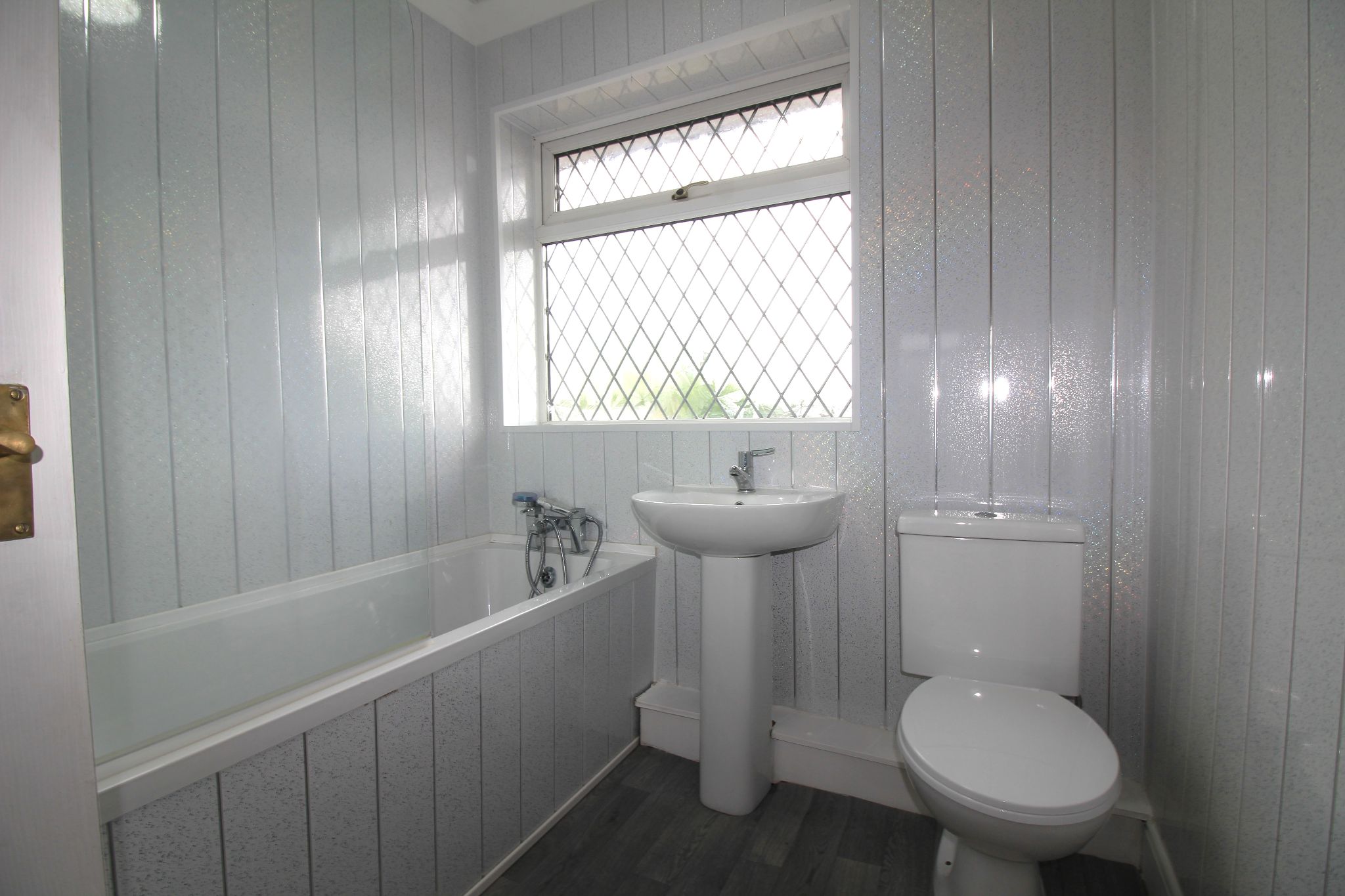 3 bedroom mid terraced house SSTC in Solihull - Photograph 7.