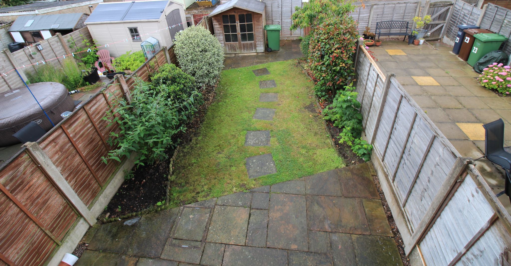 3 bedroom mid terraced house SSTC in Solihull - Photograph 10.