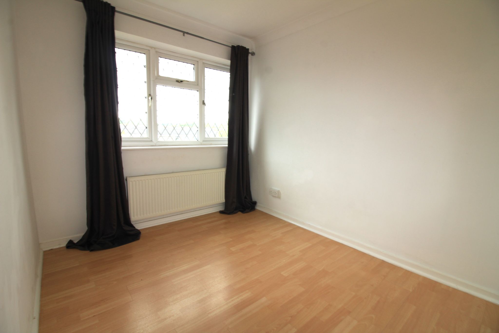 3 bedroom mid terraced house SSTC in Solihull - Photograph 8.