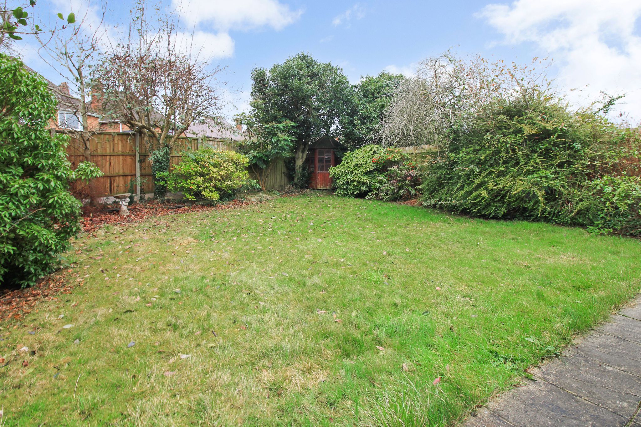 3 bedroom detached house SSTC in Solihull - Photograph 2.