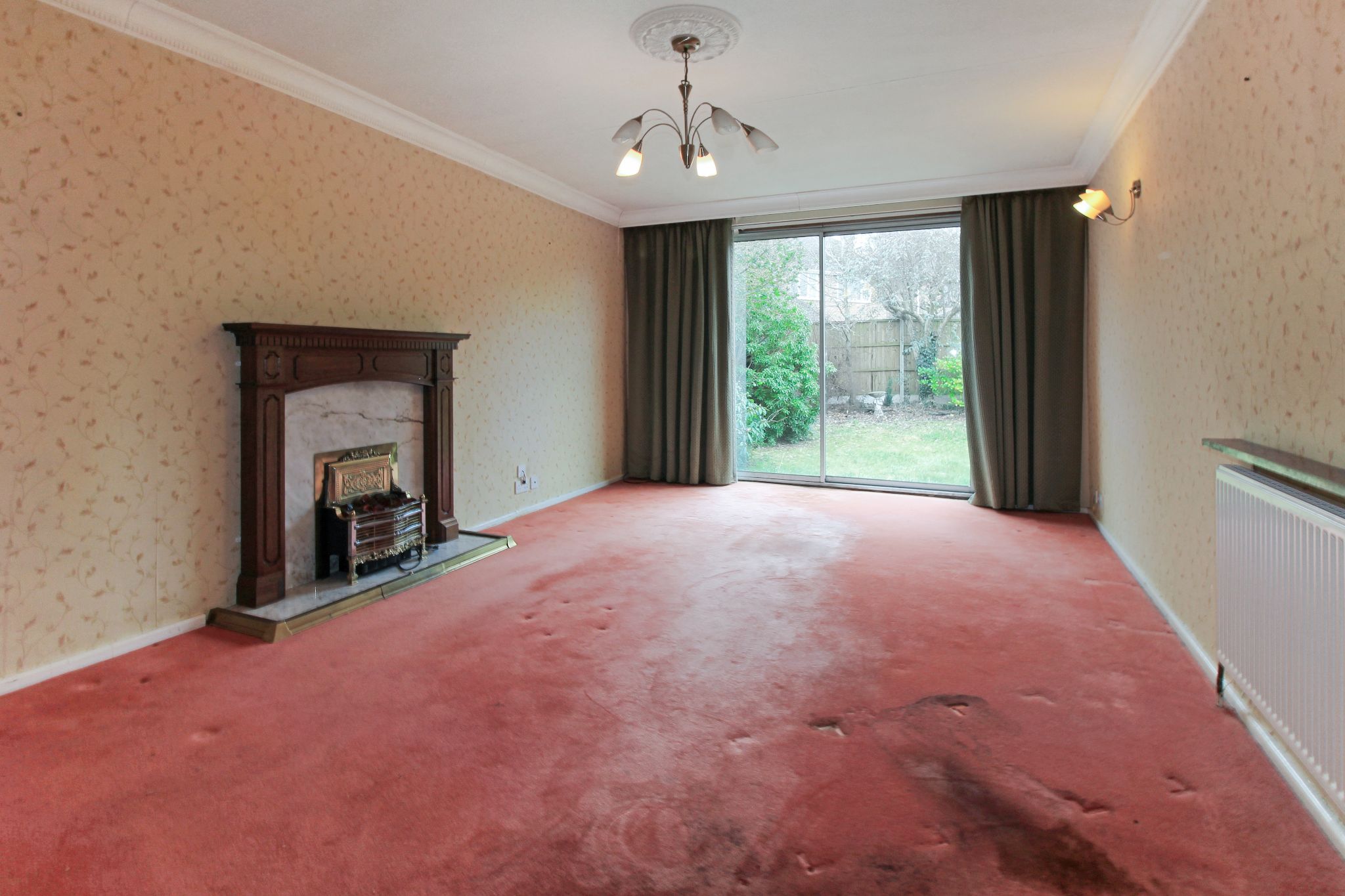 3 bedroom detached house SSTC in Solihull - Photograph 4.